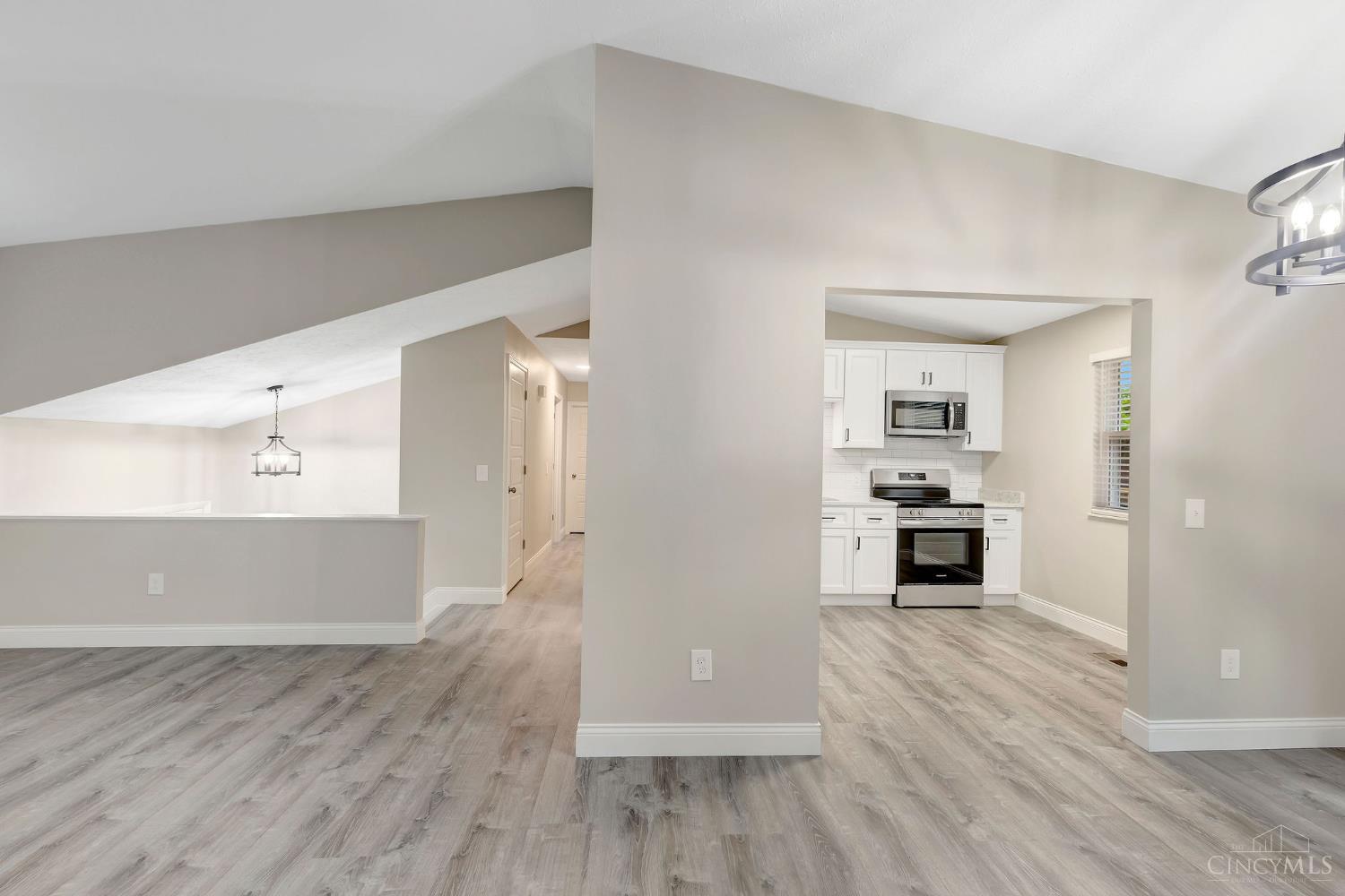 5562 Greenwillow Circle, West Chester, OH, 45069 — photo 24