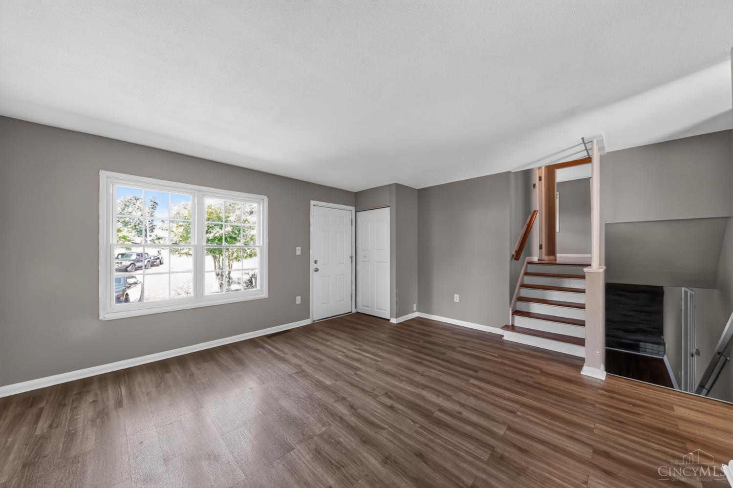 3252 Coleen Drive, Colerain Twp, OH, 45251 — photo 8