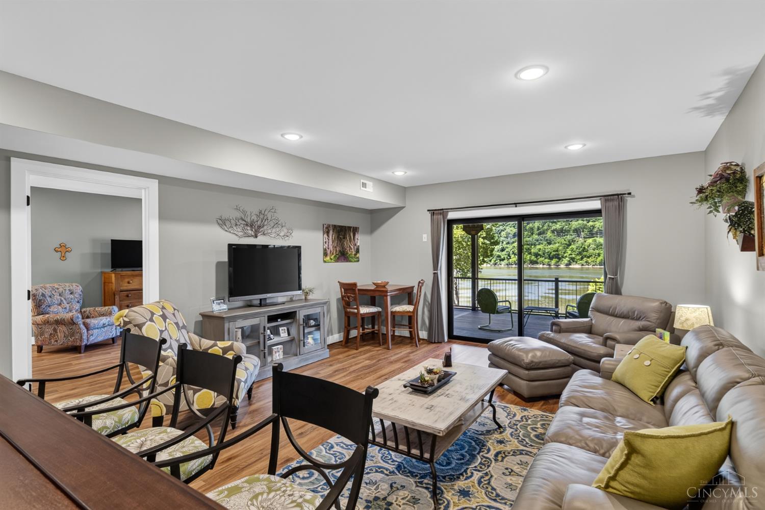 5749 Sanctuary Place, Cincinnati, OH, 45230 — photo 13