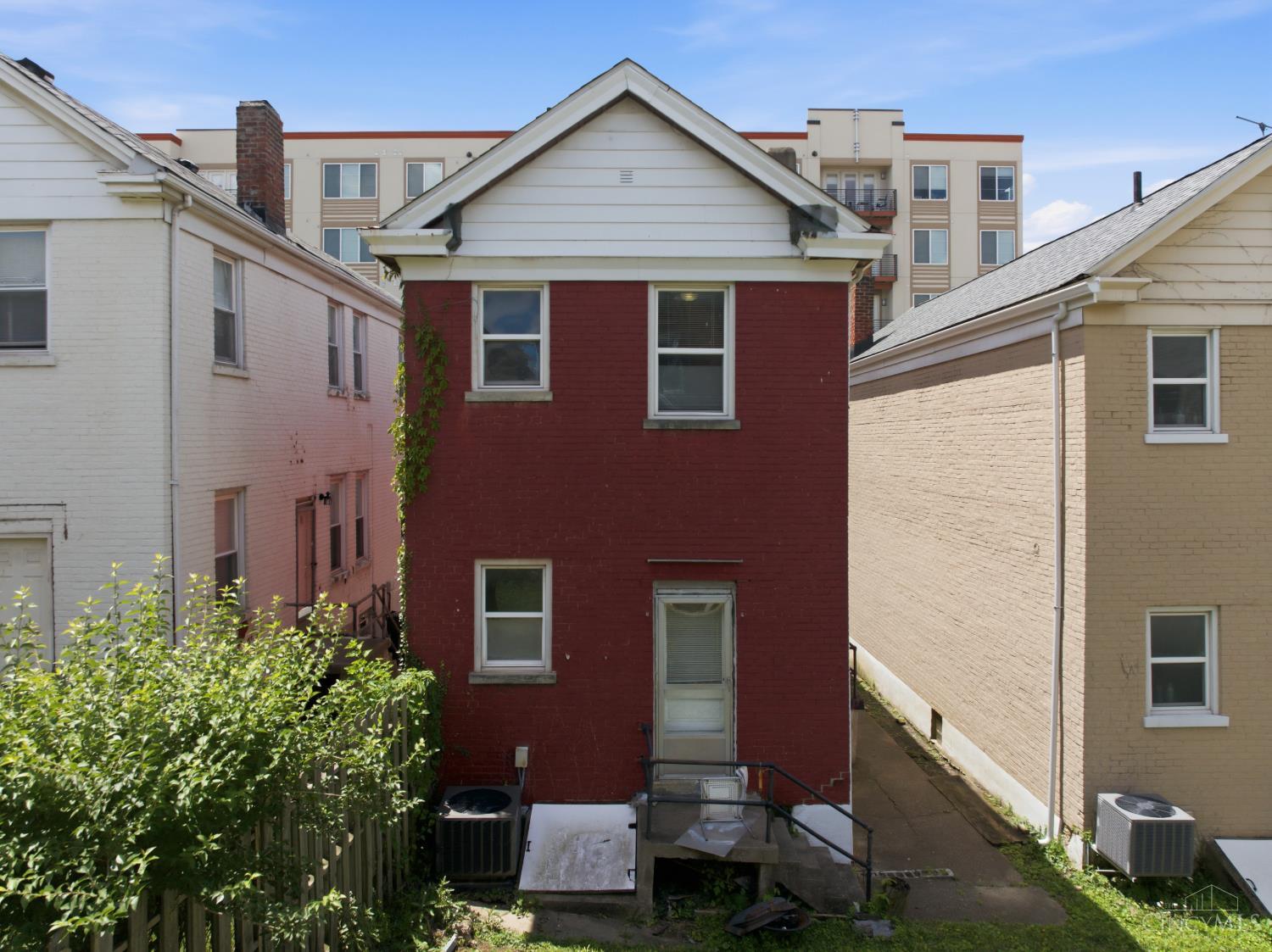 218 Donahue Street, Cincinnati, OH, 45219 — photo 8