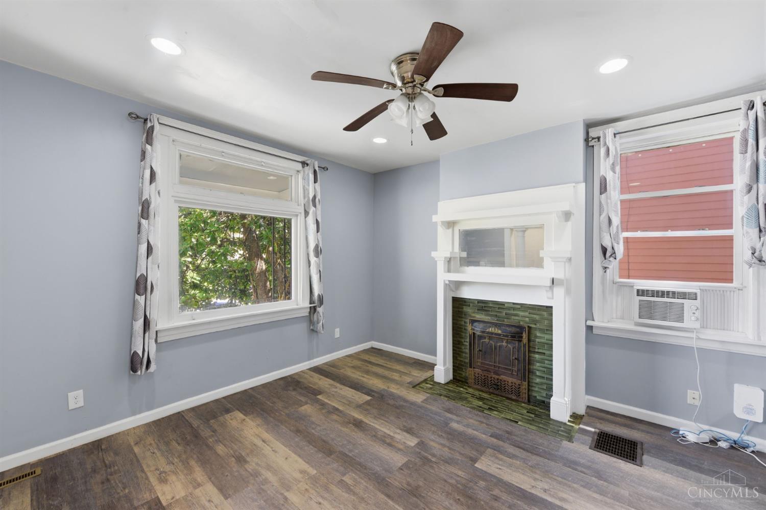 3329 Hackberry Street, Cincinnati, OH, 45207 — photo 8