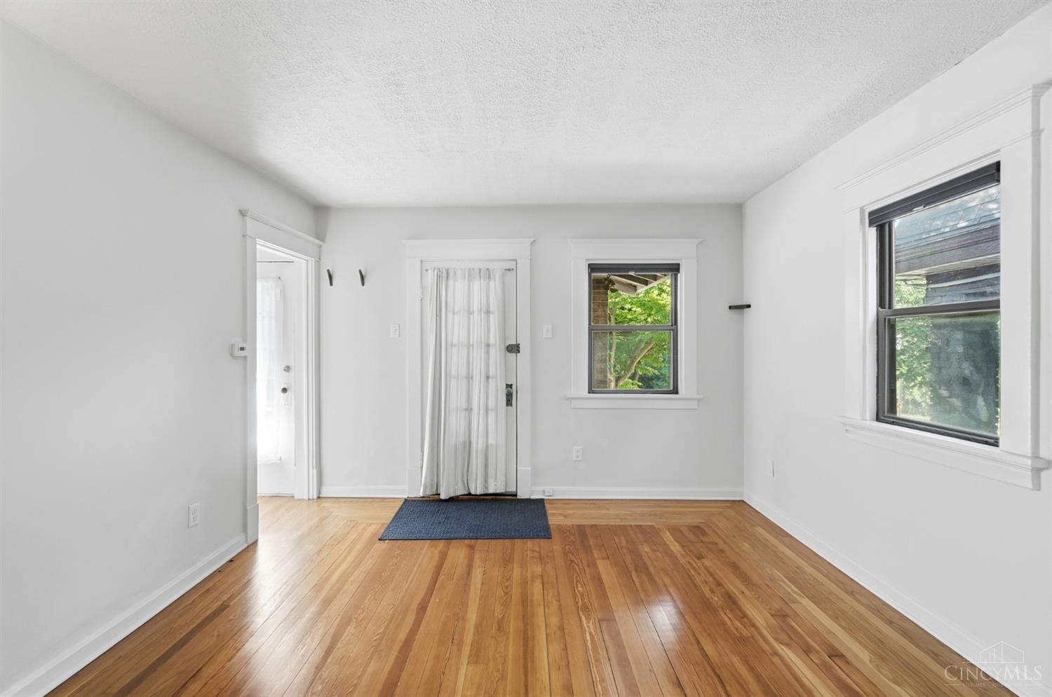 2105 Clifton Avenue, Cincinnati, OH, 45219 — photo 4