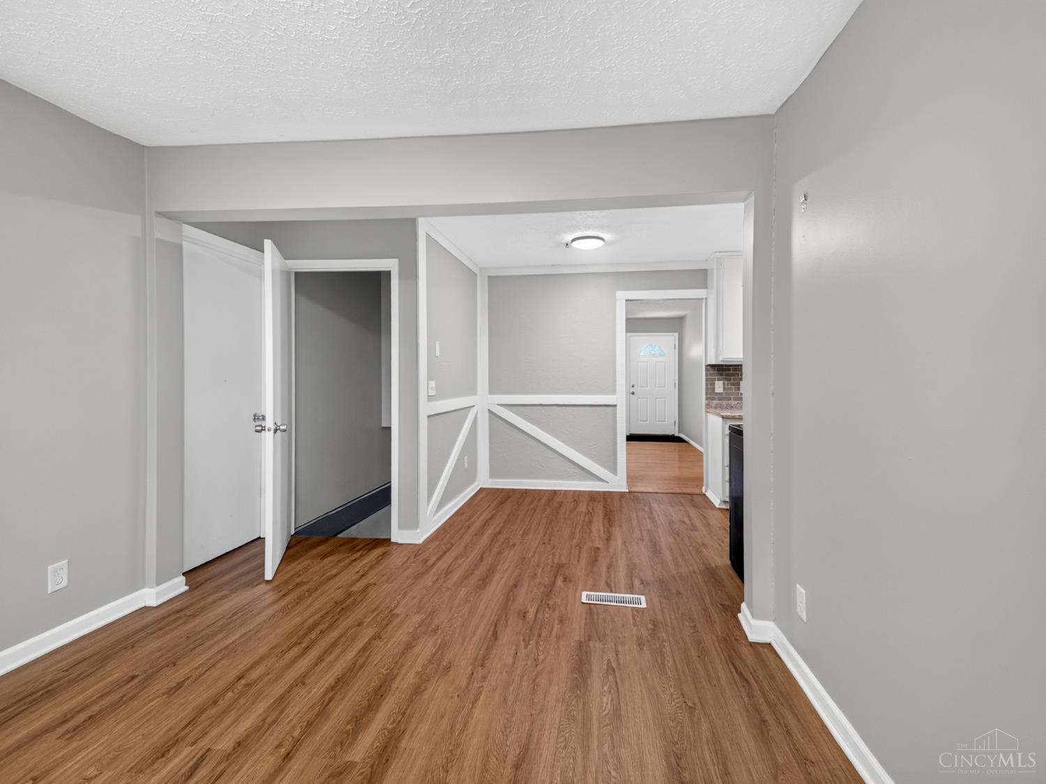 2432 Bracebridge Drive, Colerain Twp, OH, 45231 — photo 10