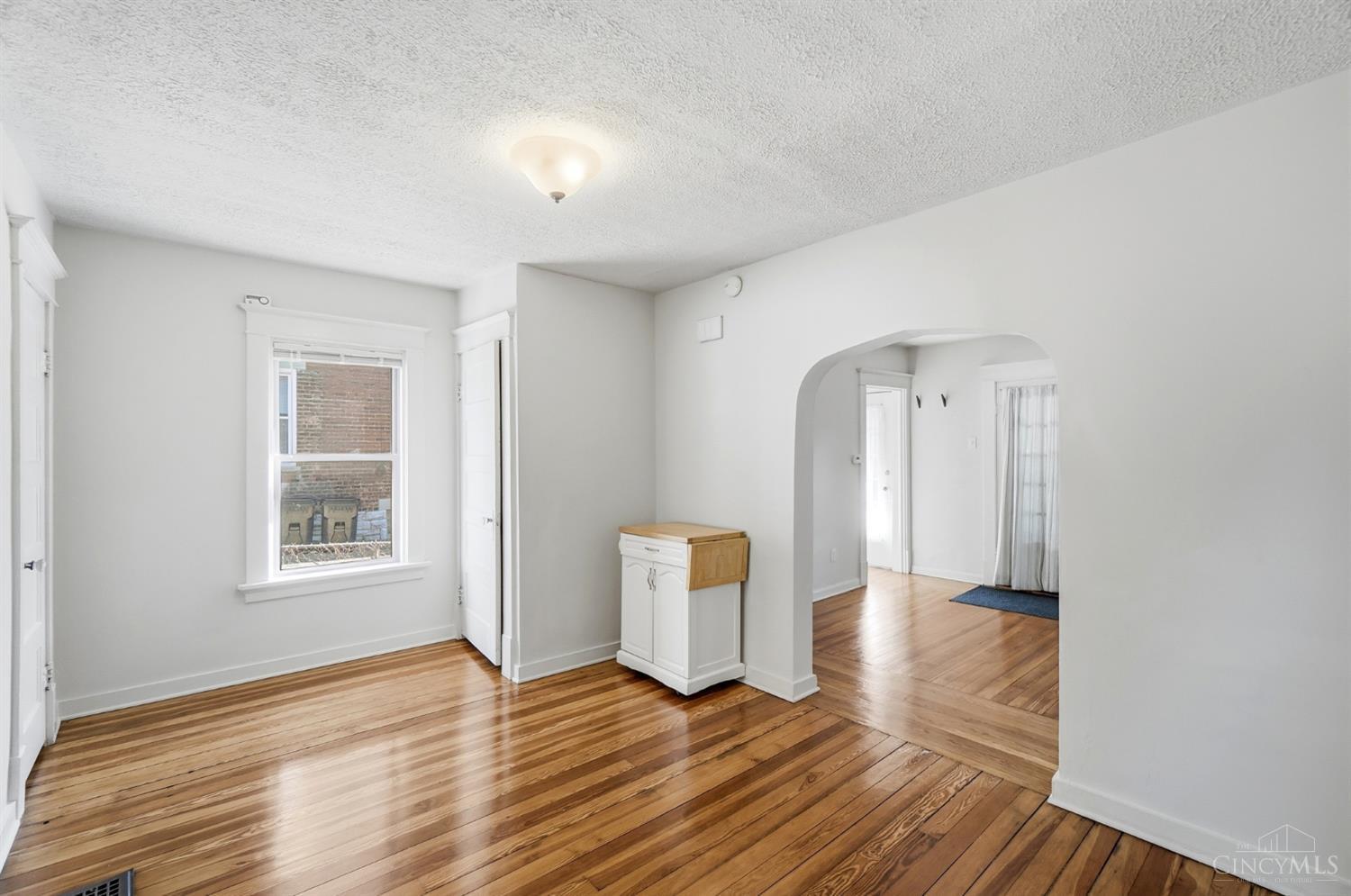2105 Clifton Avenue, Cincinnati, OH, 45219 — photo 8