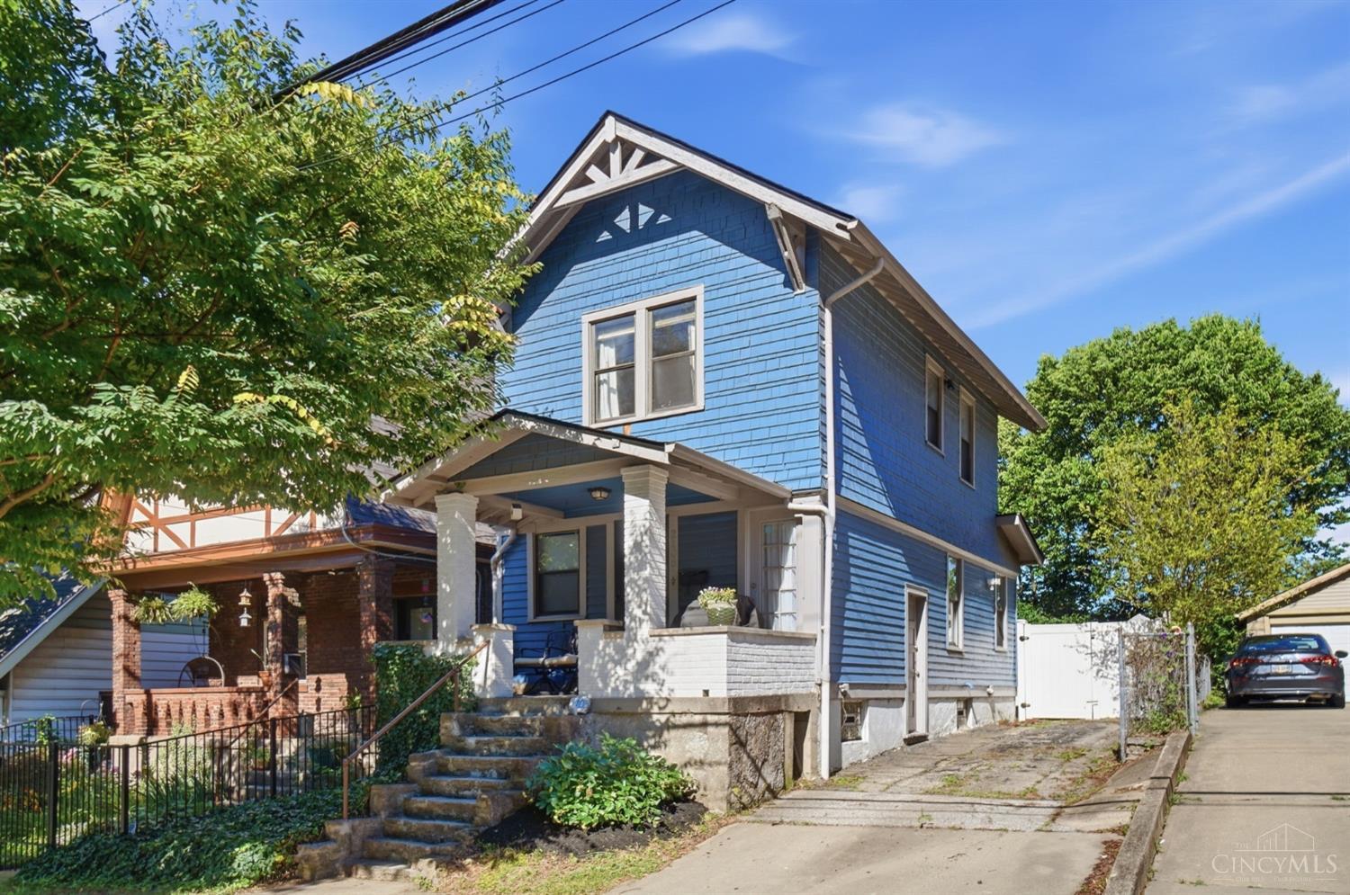 2105 Clifton Avenue, Cincinnati, OH, 45219