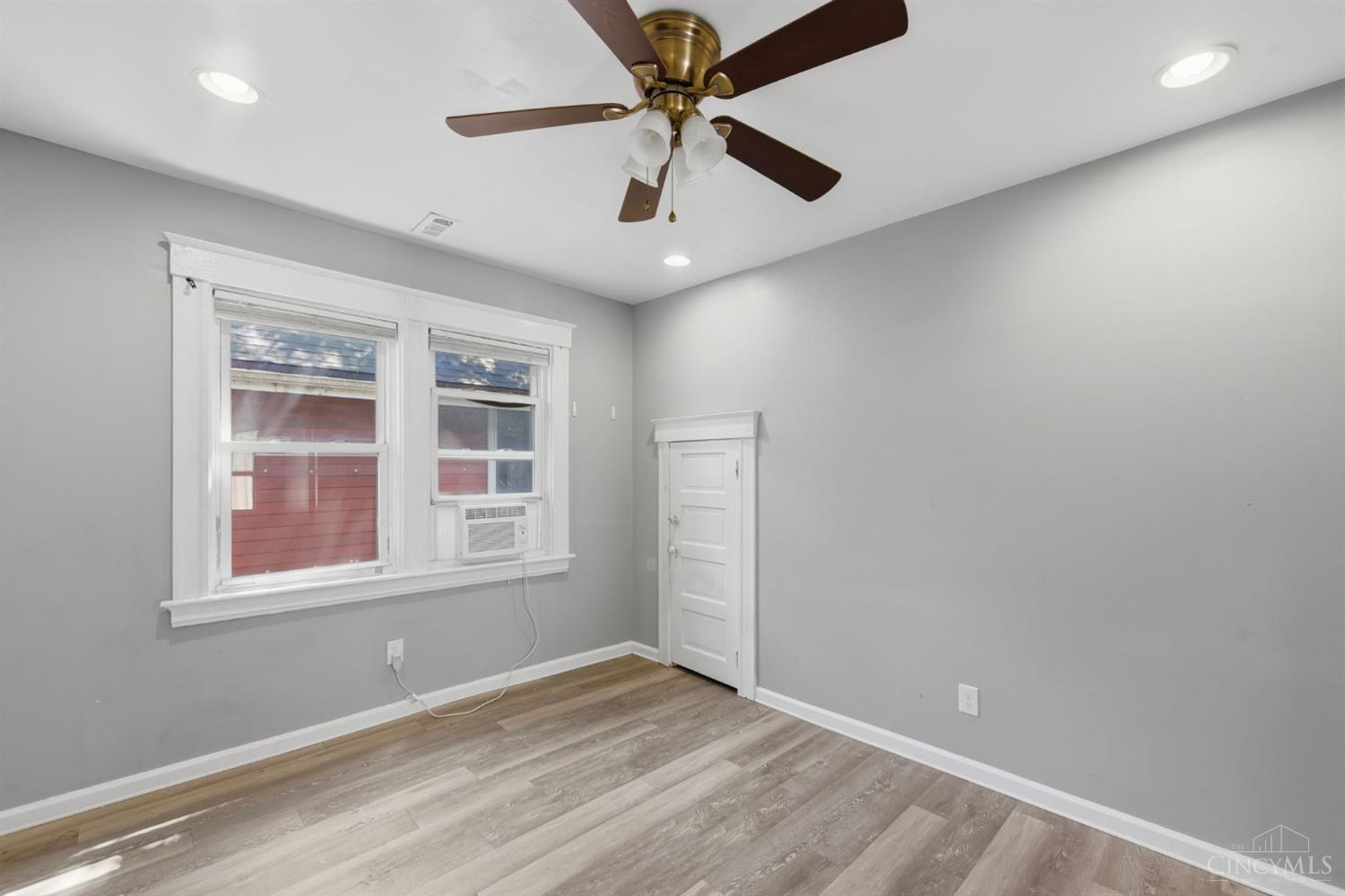 3329 Hackberry Street, Cincinnati, OH, 45207 — photo 29