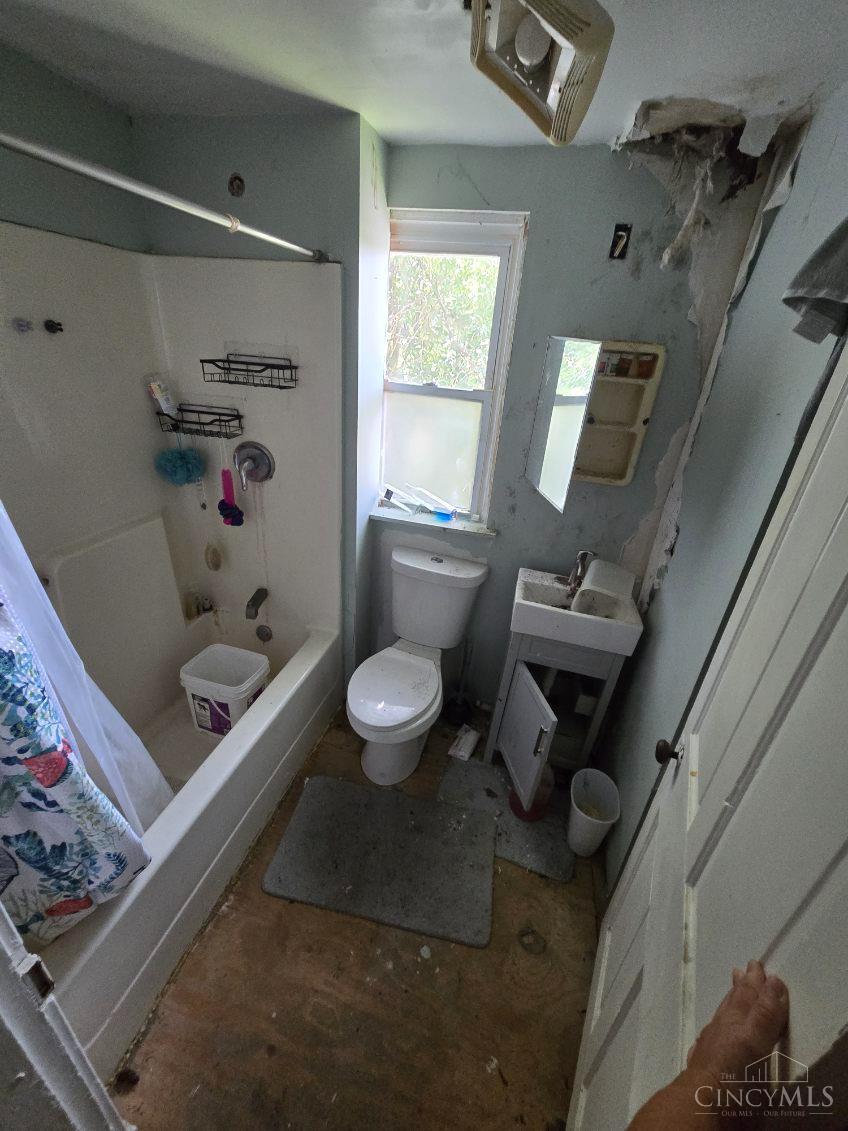 2588 Riverside Drive, Cincinnati, OH, 45202 — photo 14