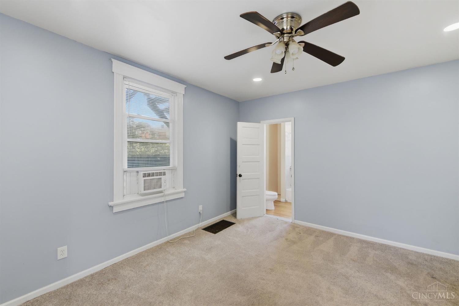 3329 Hackberry Street, Cincinnati, OH, 45207 — photo 16
