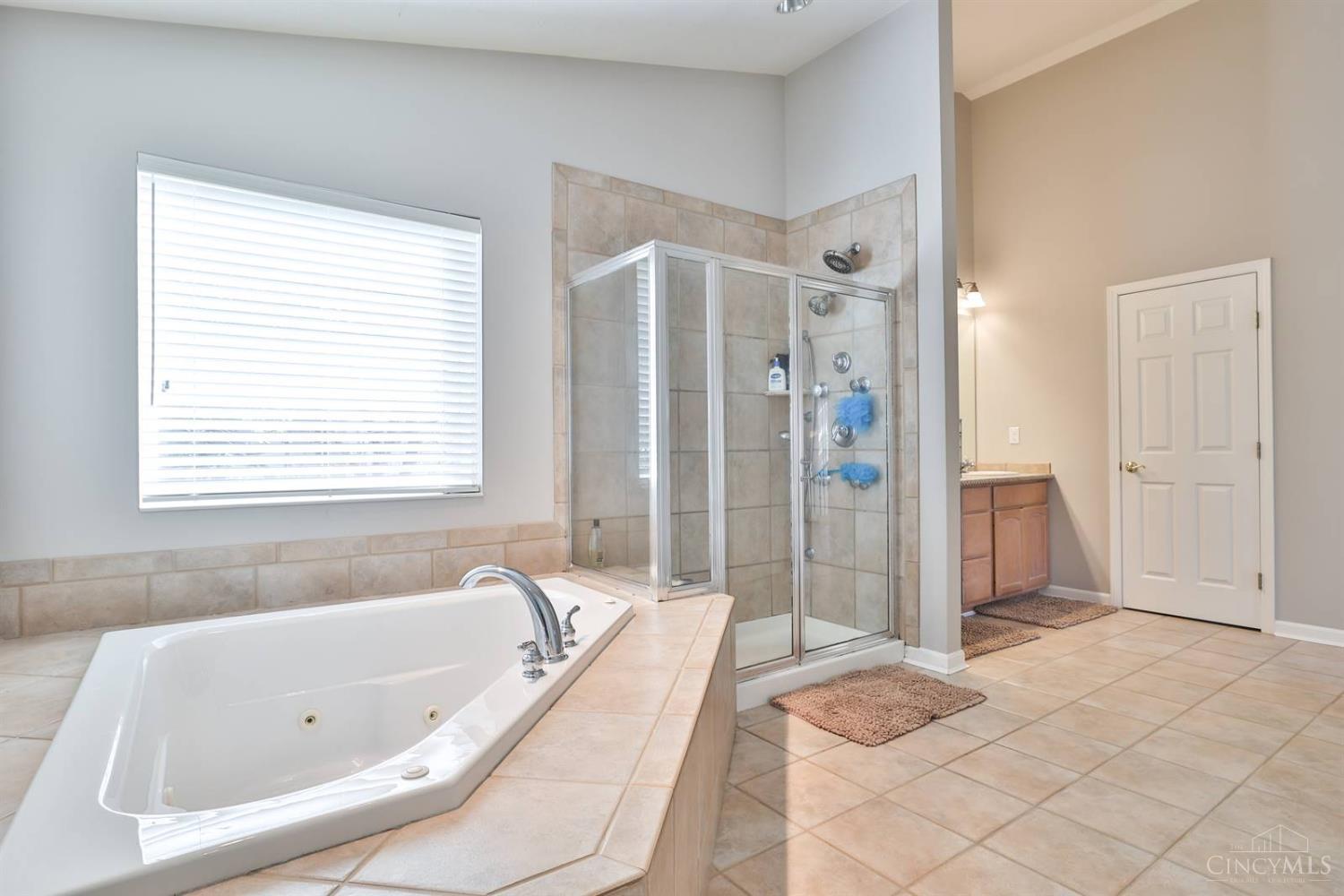 5614 Williamsburg Way, Fairfield, OH, 45014 — photo 29