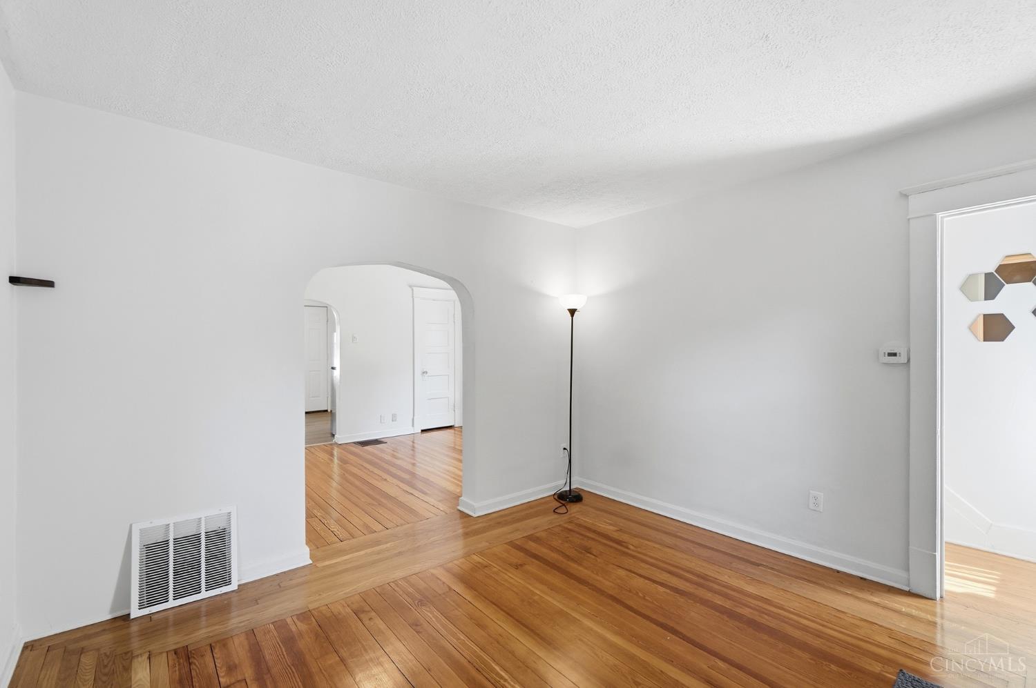 2105 Clifton Avenue, Cincinnati, OH, 45219 — photo 6