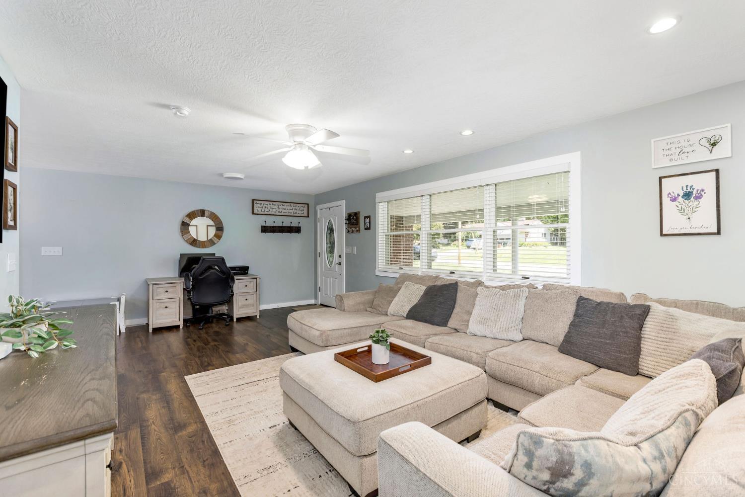 2097 Bonniedale Drive, Bellbrook, OH, 45305 — photo 10