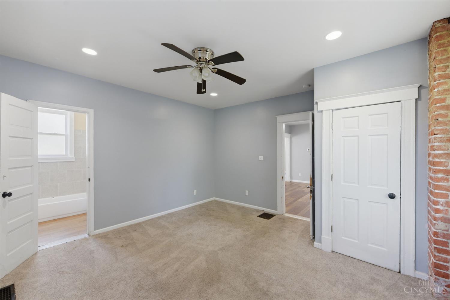 3329 Hackberry Street, Cincinnati, OH, 45207 — photo 17
