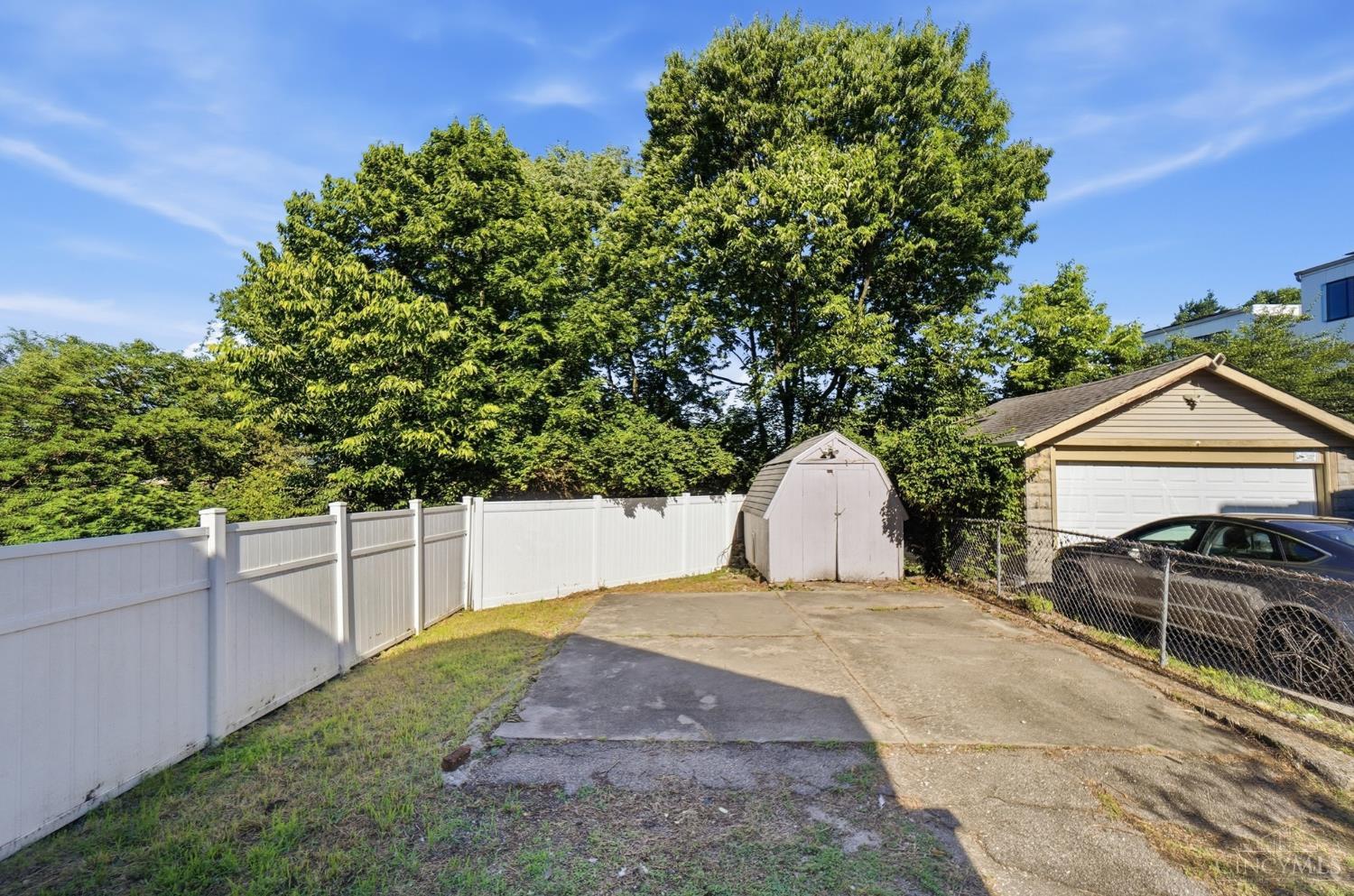2105 Clifton Avenue, Cincinnati, OH, 45219 — photo 31
