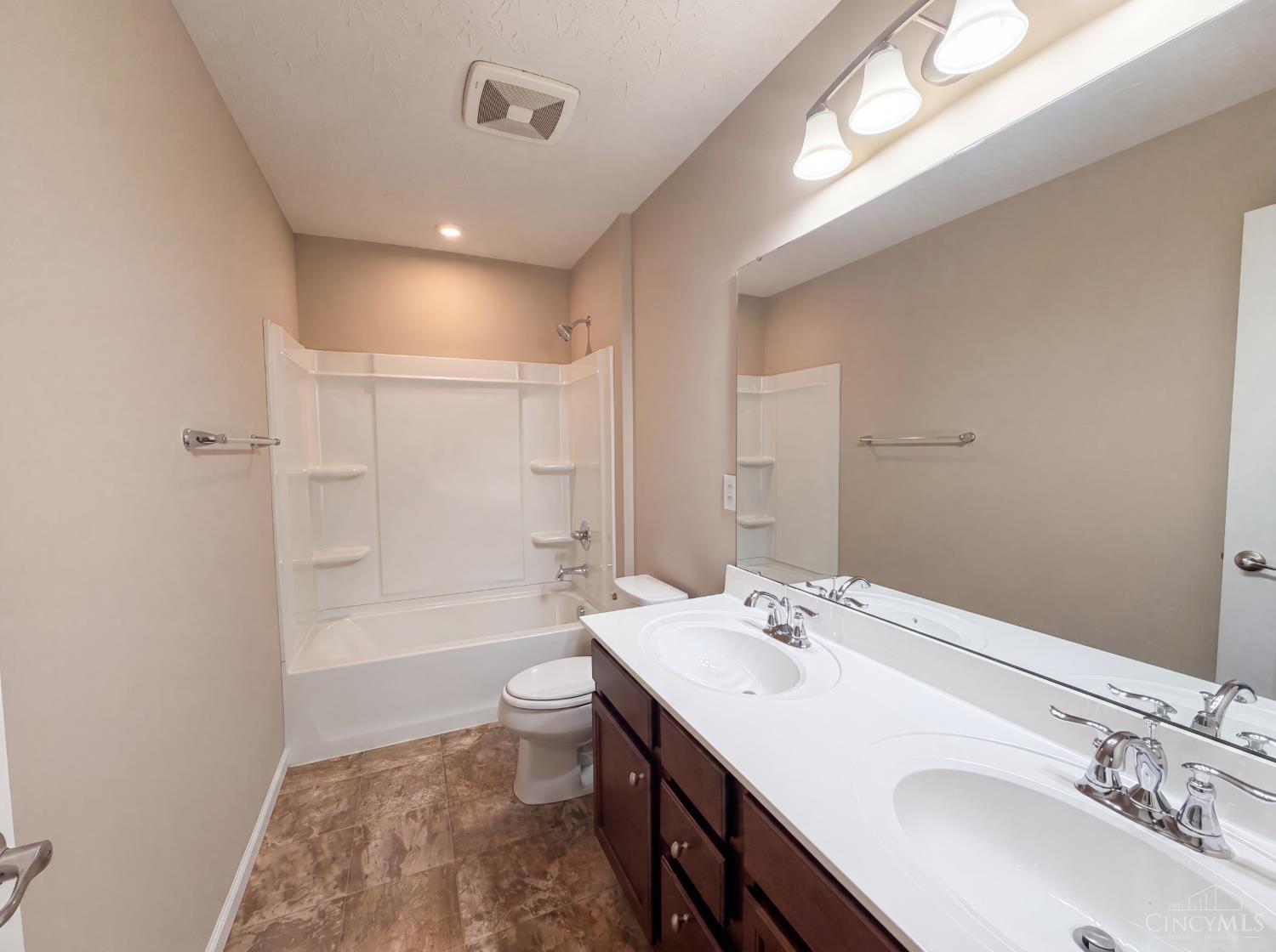 5835 Bryson Lane, Liberty Twp, OH, 45044 — photo 20