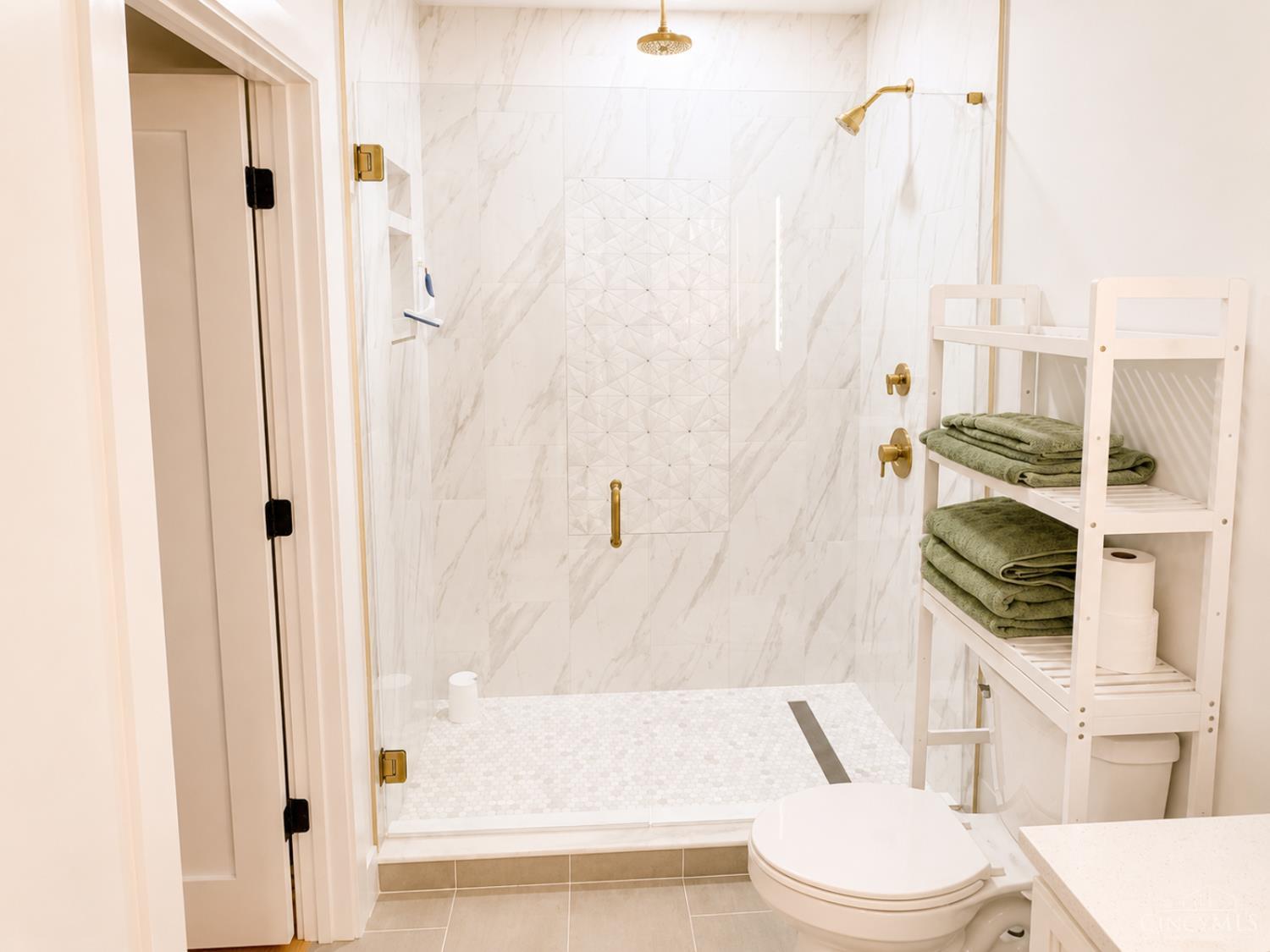1003 Hill Street, Cincinnati, OH, 45202 — photo 38