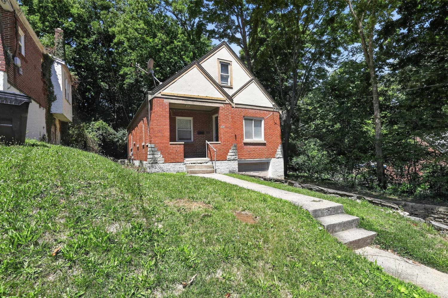 1641 Tuxworth Avenue, Cincinnati, OH, 45238 — photo 5