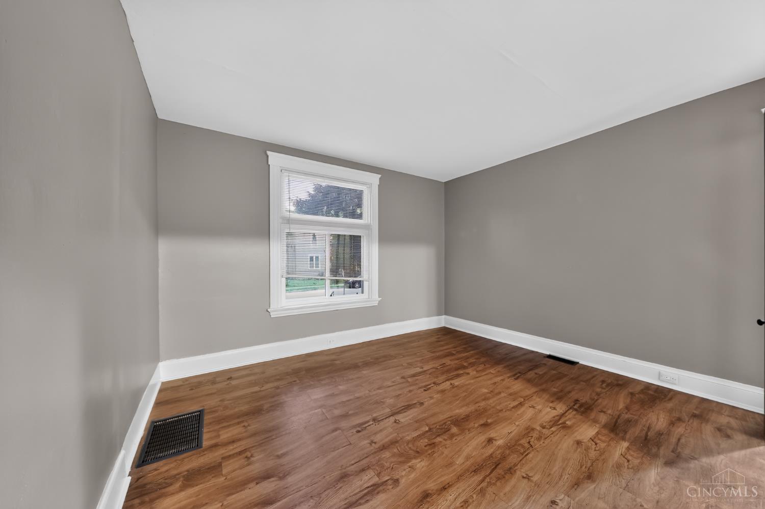 4530 Whetsel Avenue, Cincinnati, OH, 45227 — photo 4