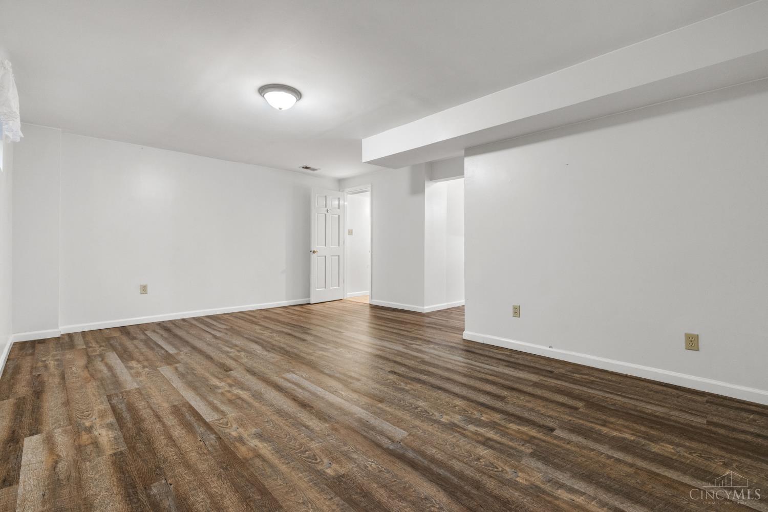 10883 Lakehurst Court, Sycamore Twp, OH, 45242 — photo 47