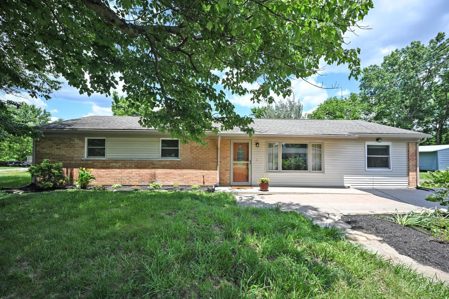 1102 Heatherstone Way, Miami Twp, OH, 45150 — photo 3