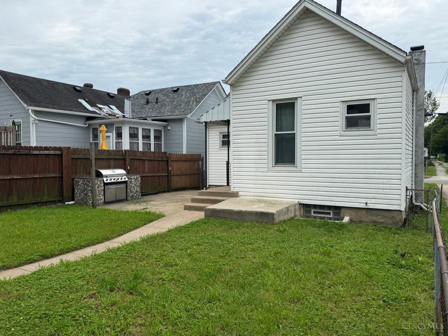 2342 Noble Avenue, Hamilton, OH, 45015 — photo 4