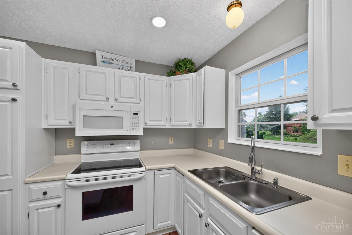 328 Keeneland Court, Lebanon, OH, 45036 — photo 16