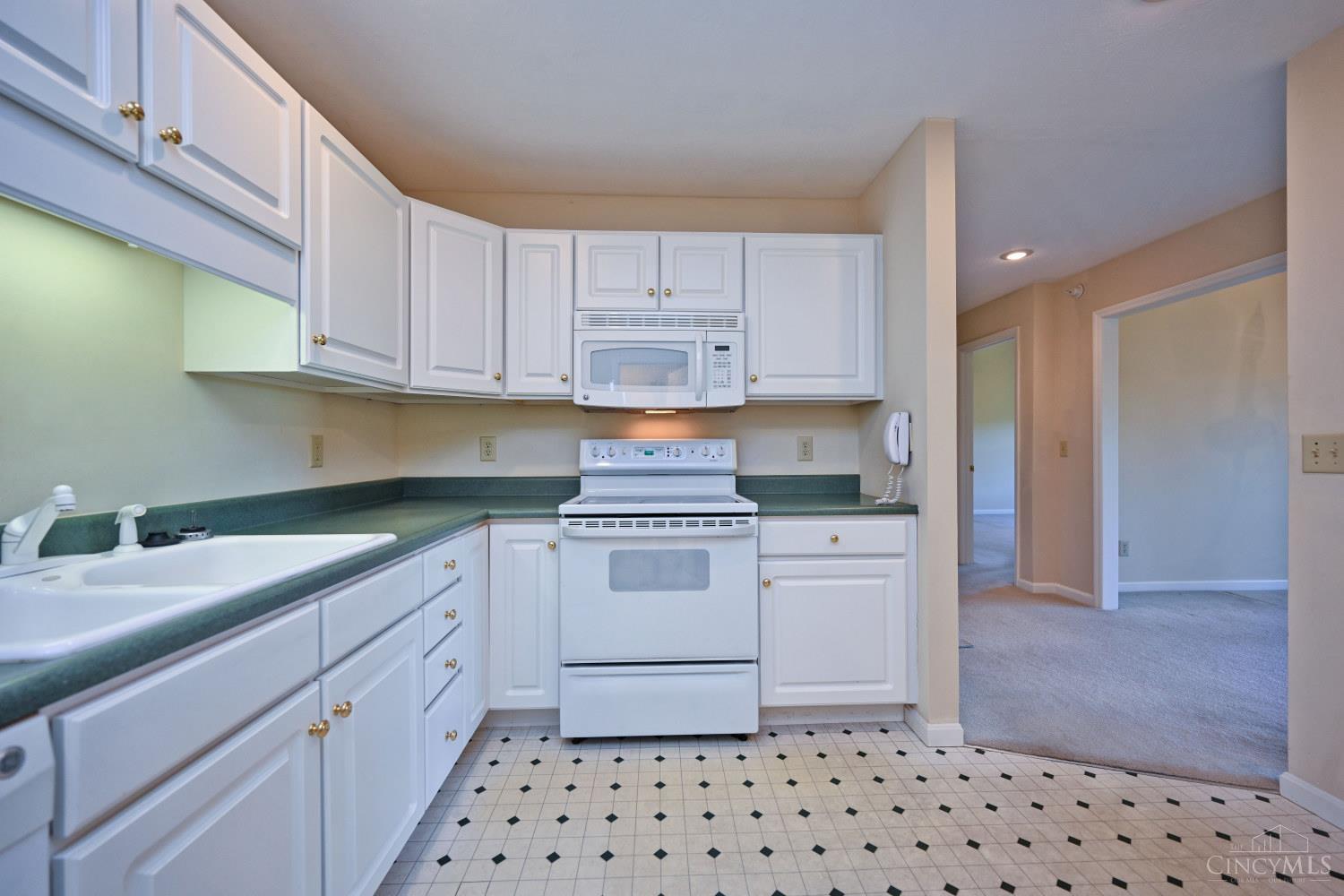 4941 Arbor Woods Court #308, Green Twp, OH, 45248 — photo 9