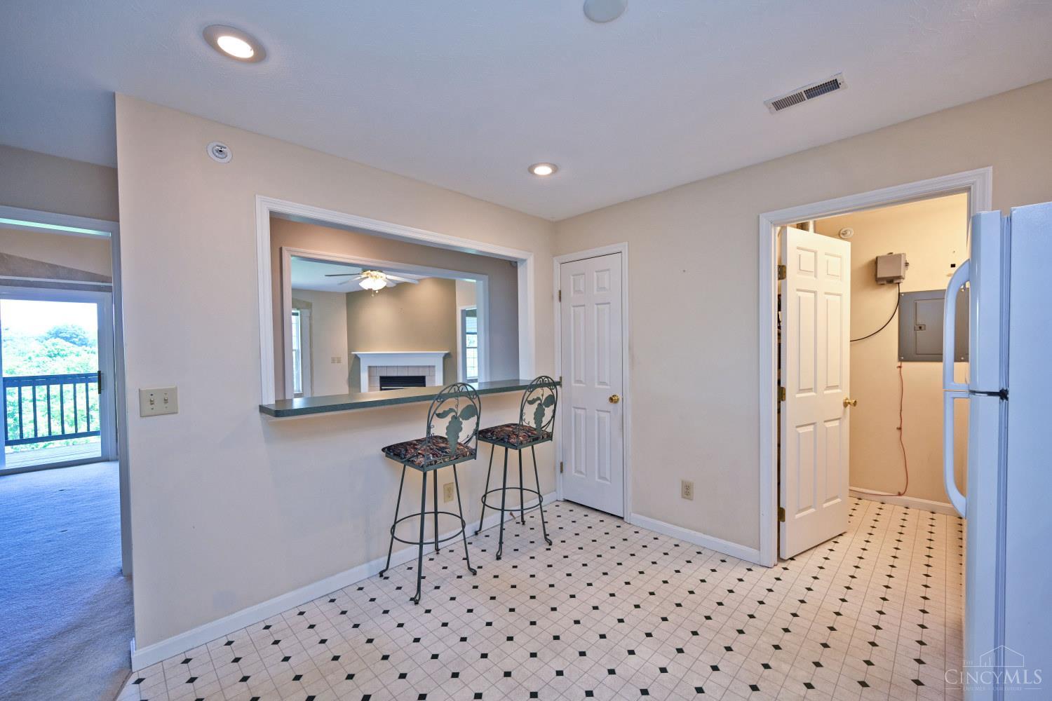 4941 Arbor Woods Court #308, Green Twp, OH, 45248 — photo 10