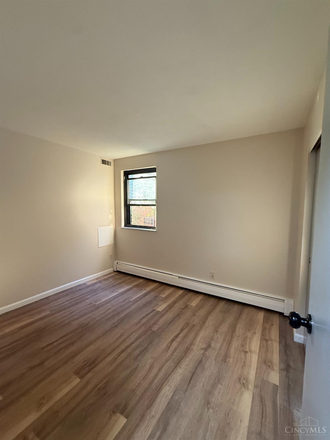 4901 Chalet Drive #303, Cincinnati, OH, 45217 — photo 13