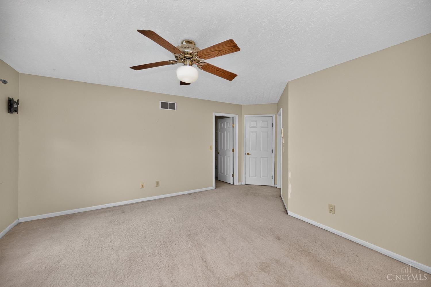 328 Keeneland Court, Lebanon, OH, 45036 — photo 31