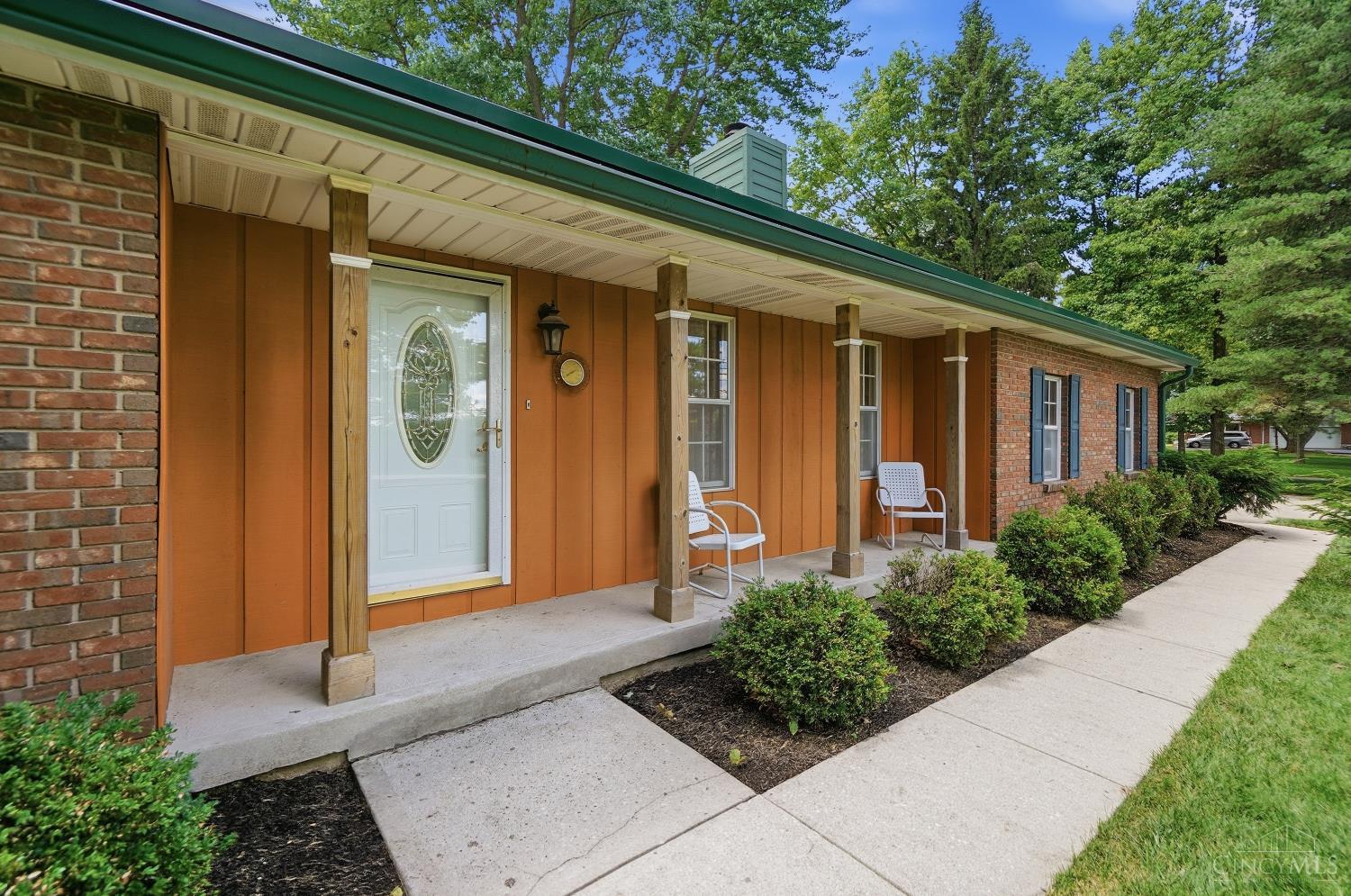 1428 Social Row Road, Washington Twp, OH, 45458 — photo 3