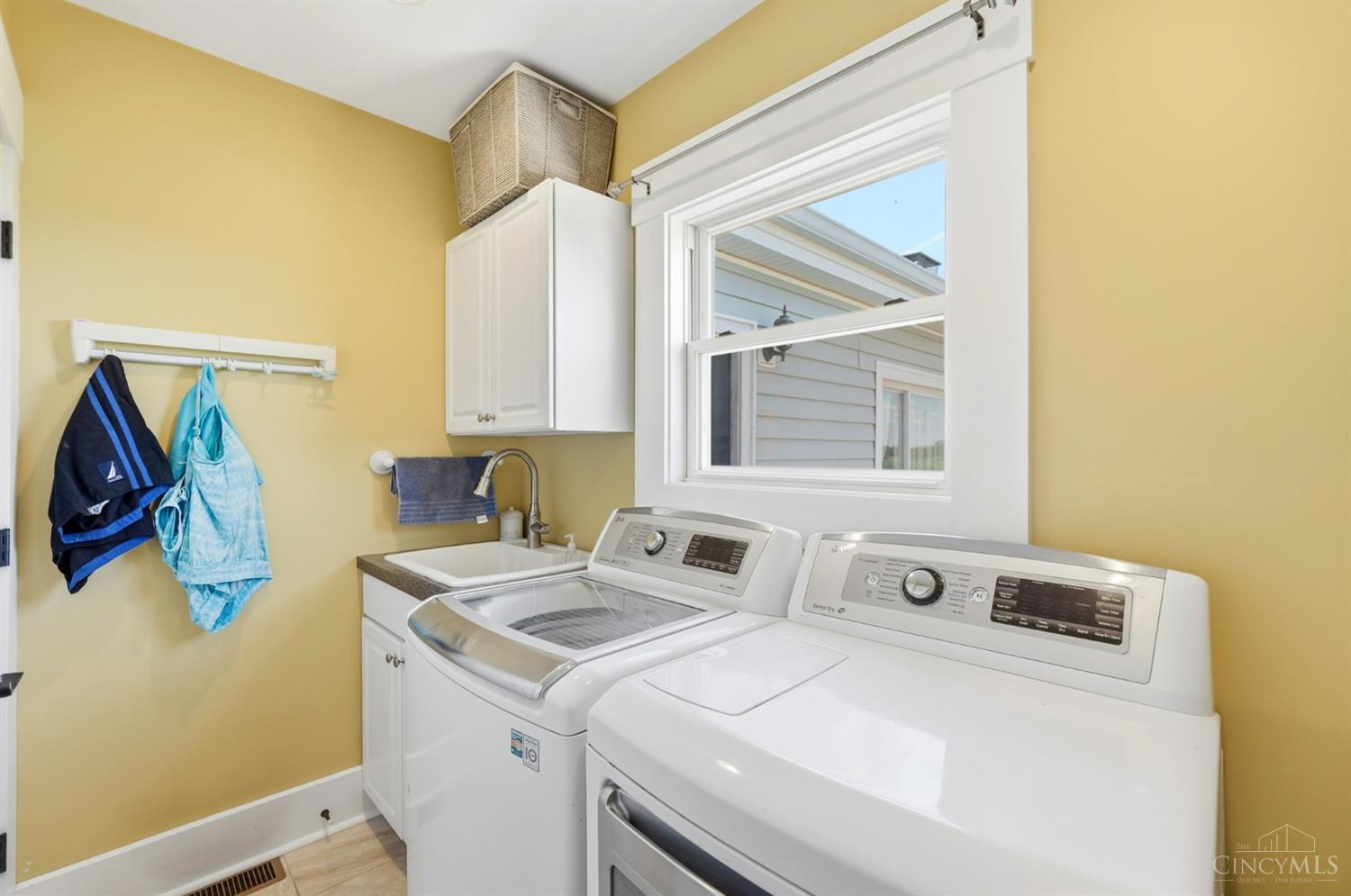 1040 Jeffery Road, Washington Twp, OH, 45054 — photo 38
