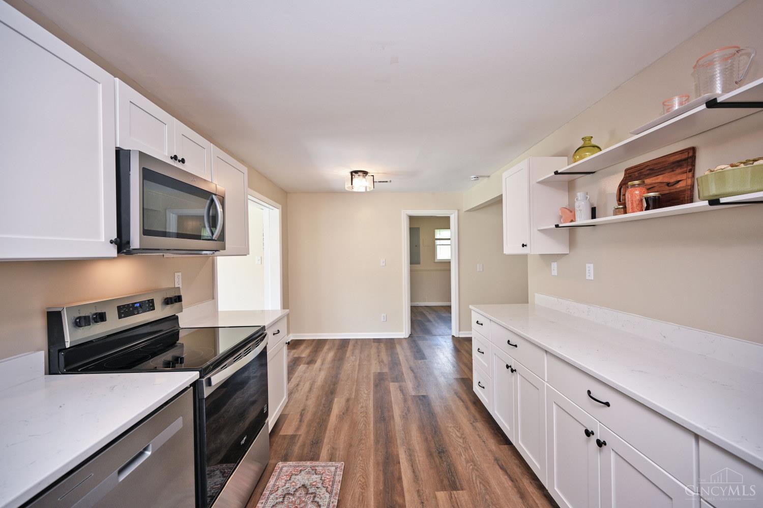 1102 Heatherstone Way, Miami Twp, OH, 45150 — photo 15