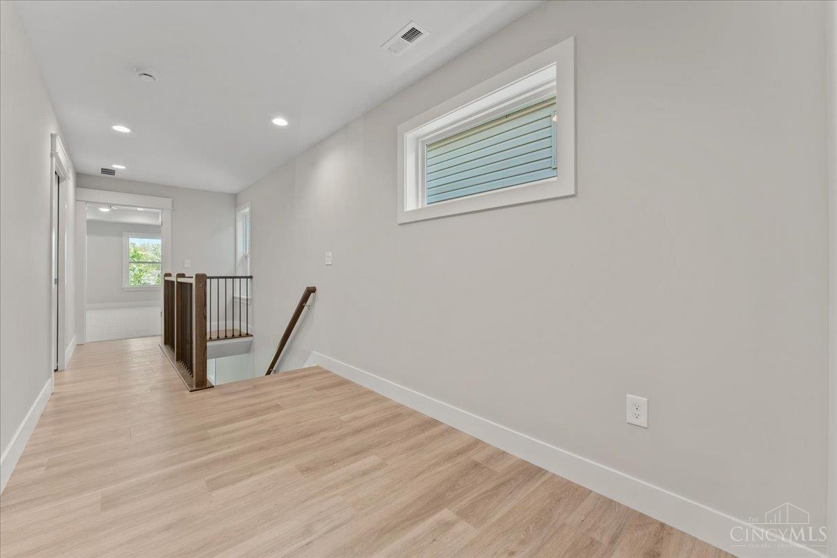 1906 Pogue Avenue #B, Cincinnati, OH, 45208 — photo 17