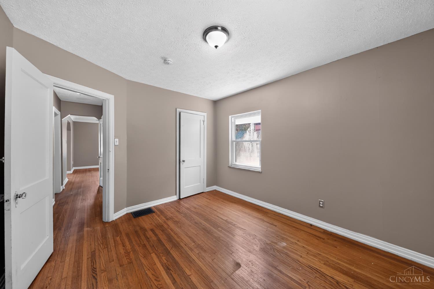 1641 Tuxworth Avenue, Cincinnati, OH, 45238 — photo 18