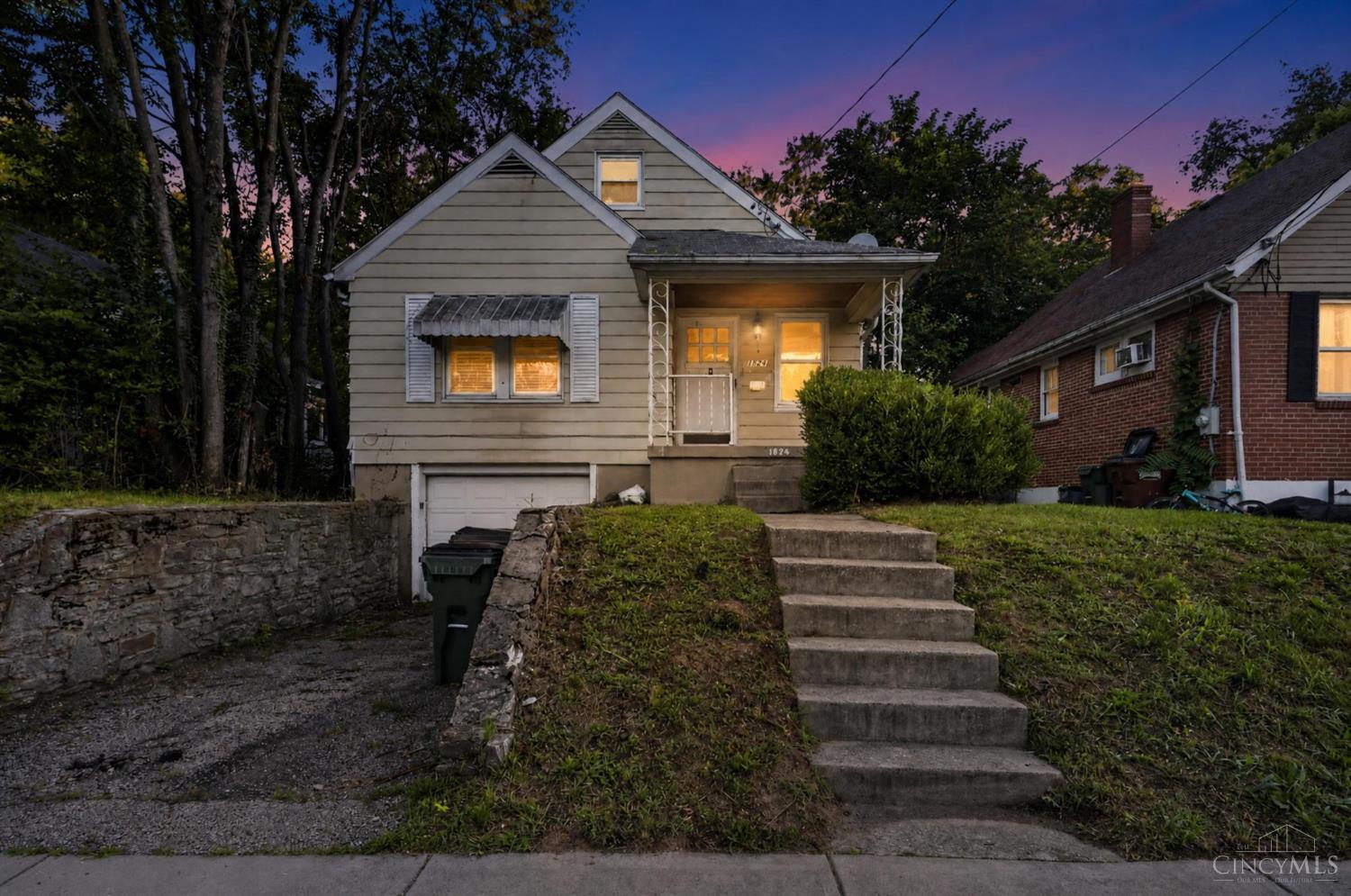 1824 Sterling Avenue, North College Hill, OH, 45239