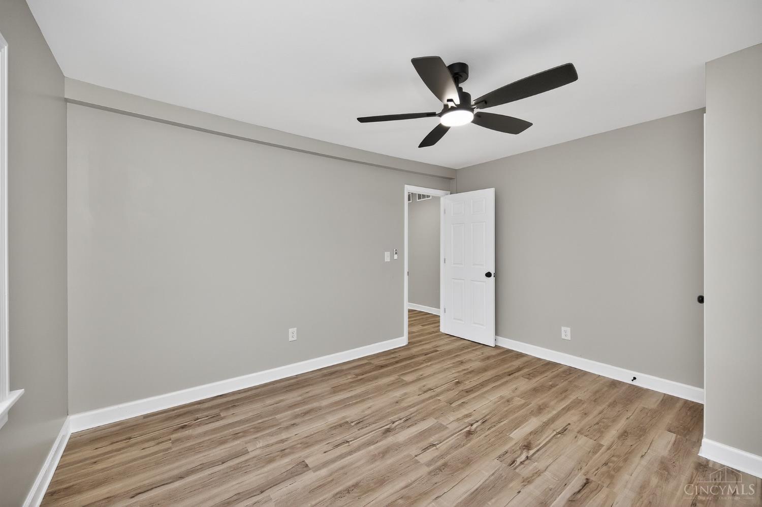 2804 Yankee Road, Middletown, OH, 45044 — photo 6
