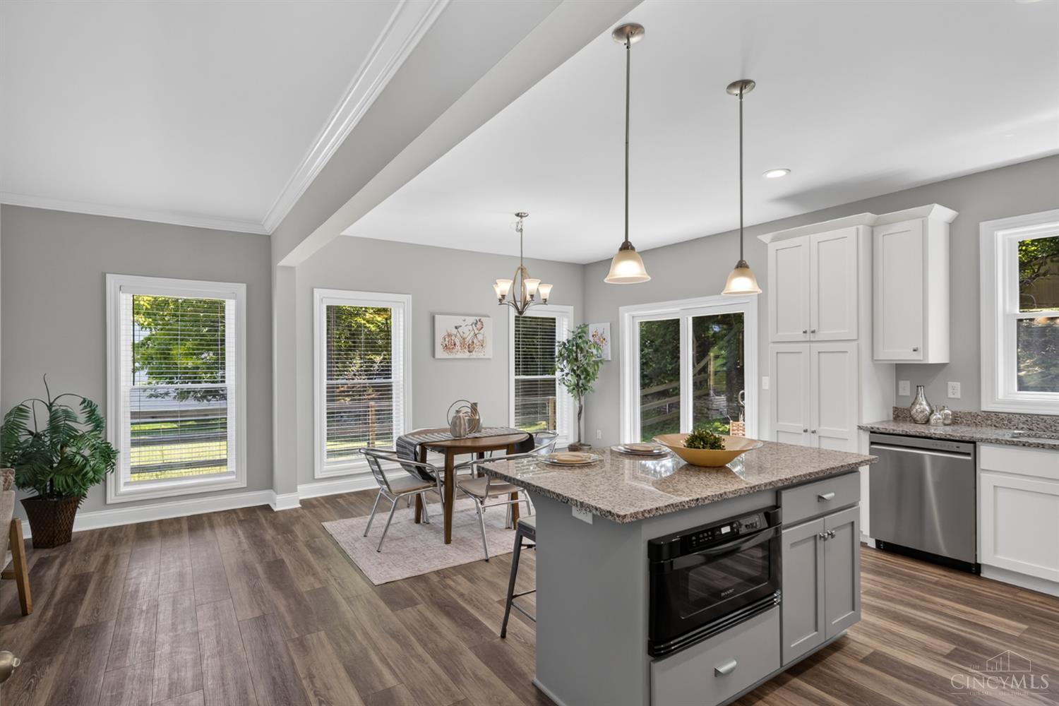 7357 Cornell Road, Montgomery, OH, 45242 — photo 13