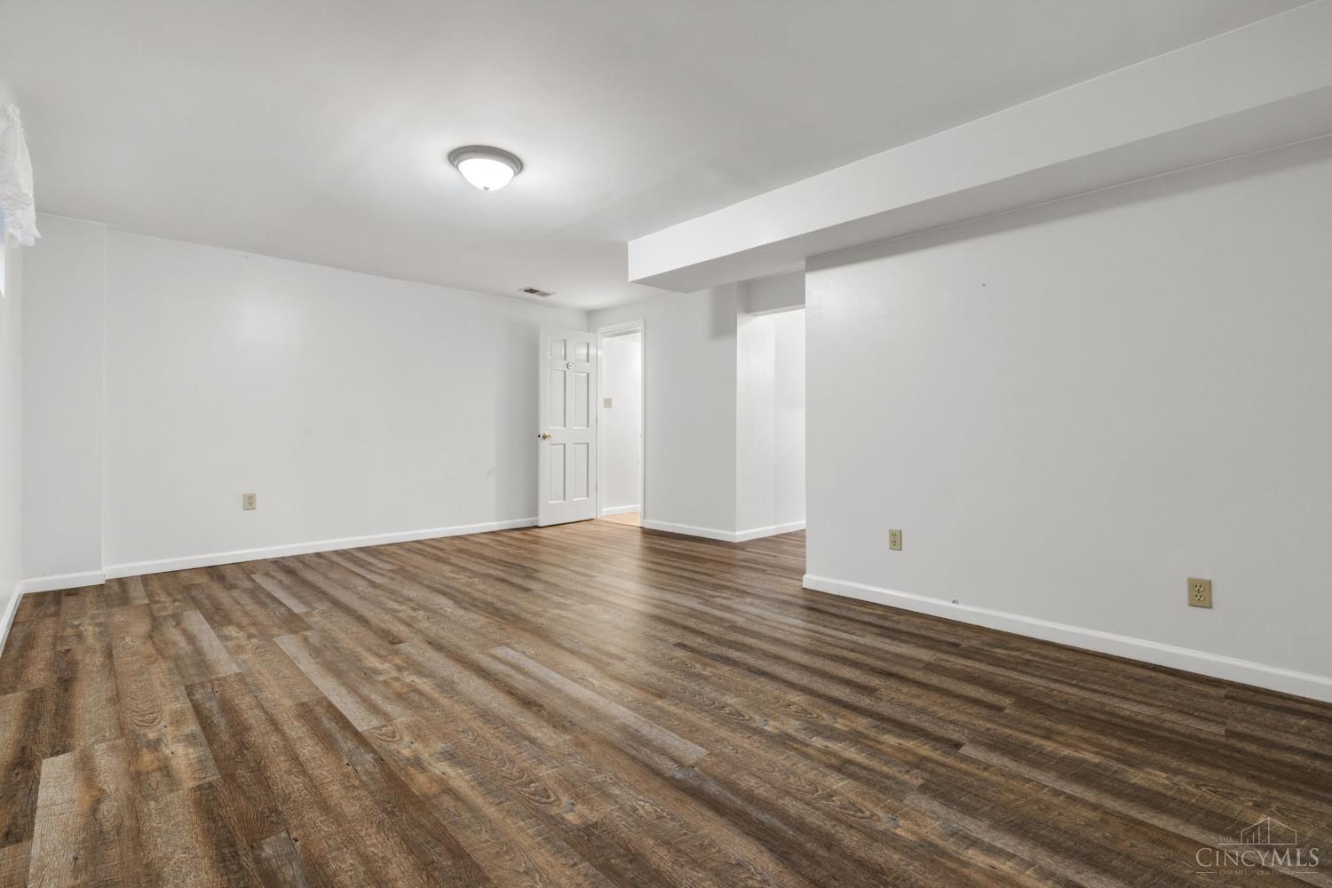 10883 Lakehurst Court, Sycamore Twp, OH, 45242 — photo 18