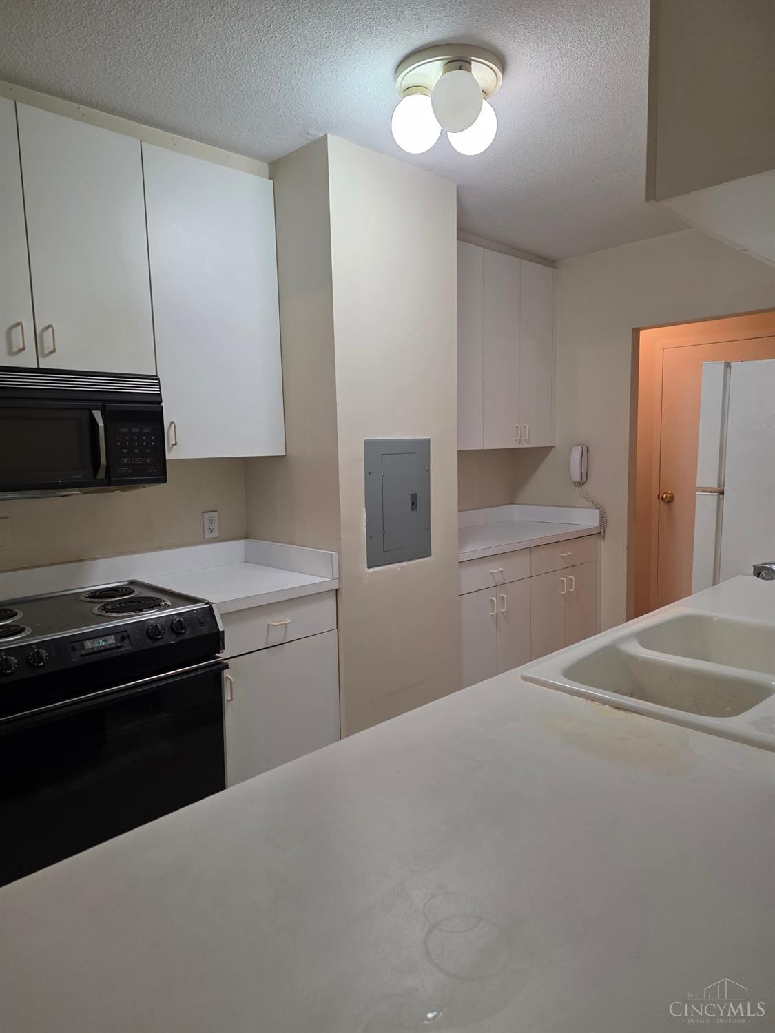 2444 Madison Road #210B, Cincinnati, OH, 45208 — photo 13