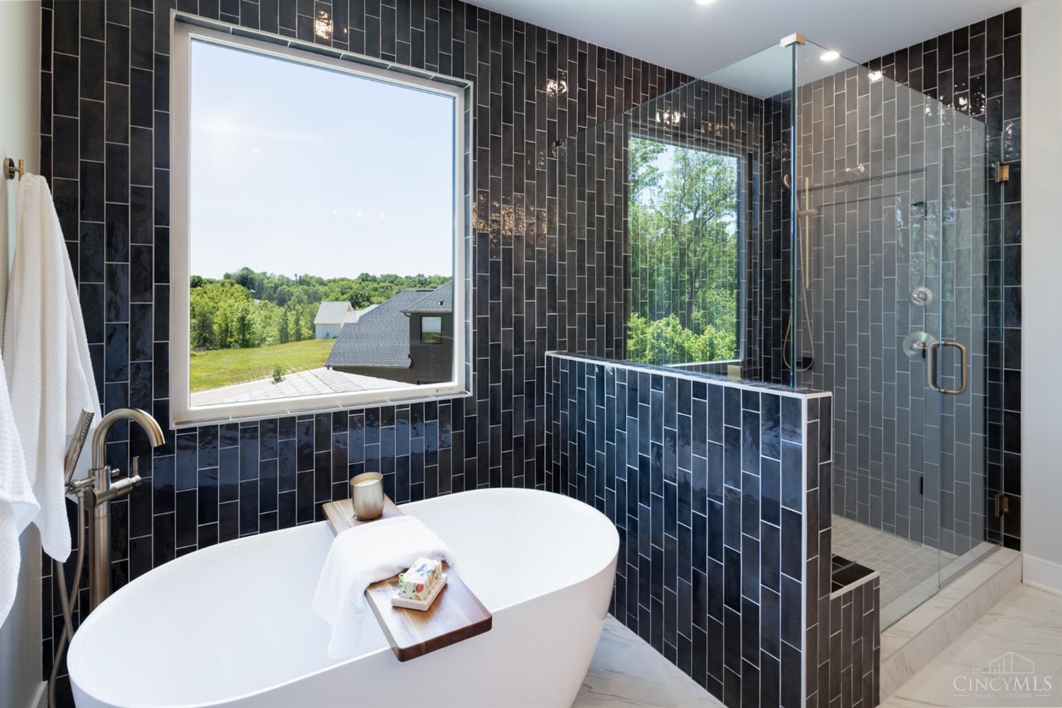 6984 Shadow Ridge Road, Anderson Twp, OH, 45230 — photo 17