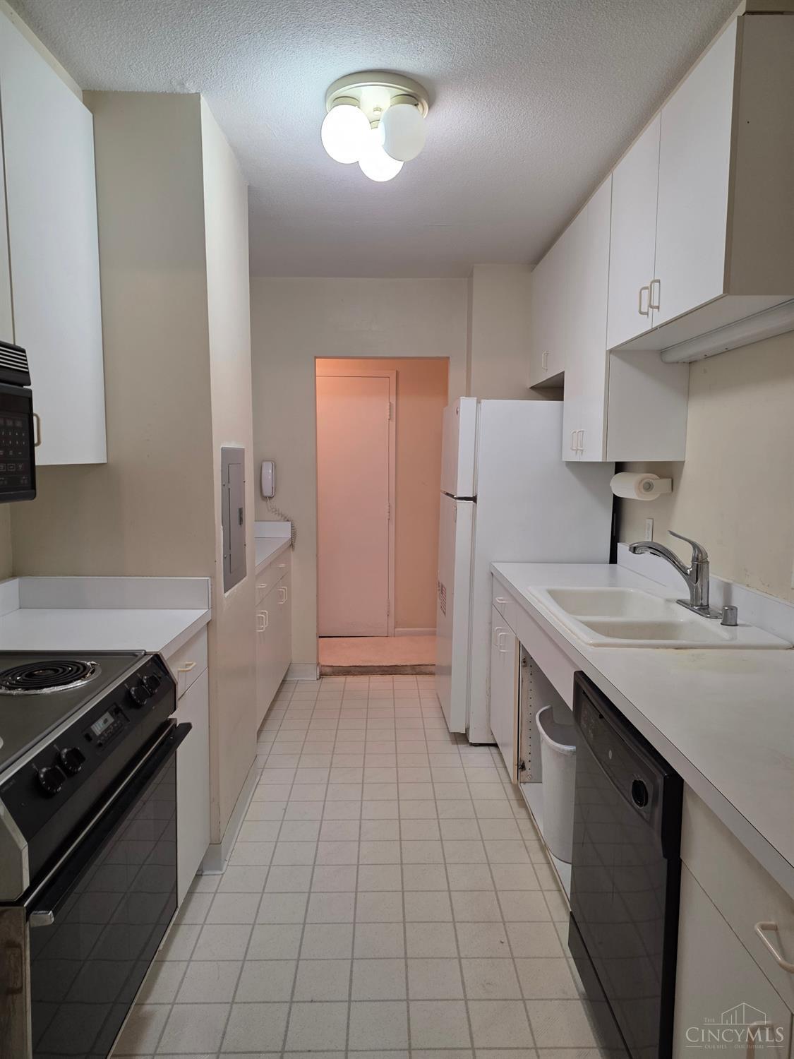 2444 Madison Road #210B, Cincinnati, OH, 45208 — photo 12