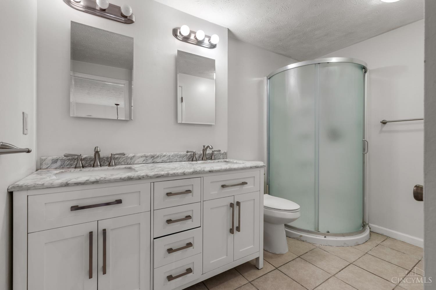 10883 Lakehurst Court, Sycamore Twp, OH, 45242 — photo 42