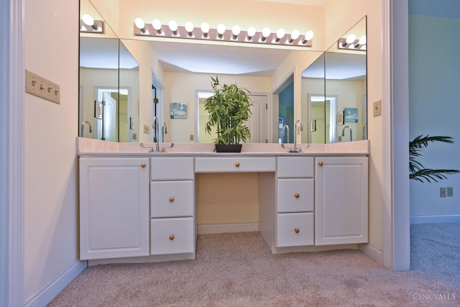 8552 Deerway Drive, Sycamore Twp, OH, 45236 — photo 30