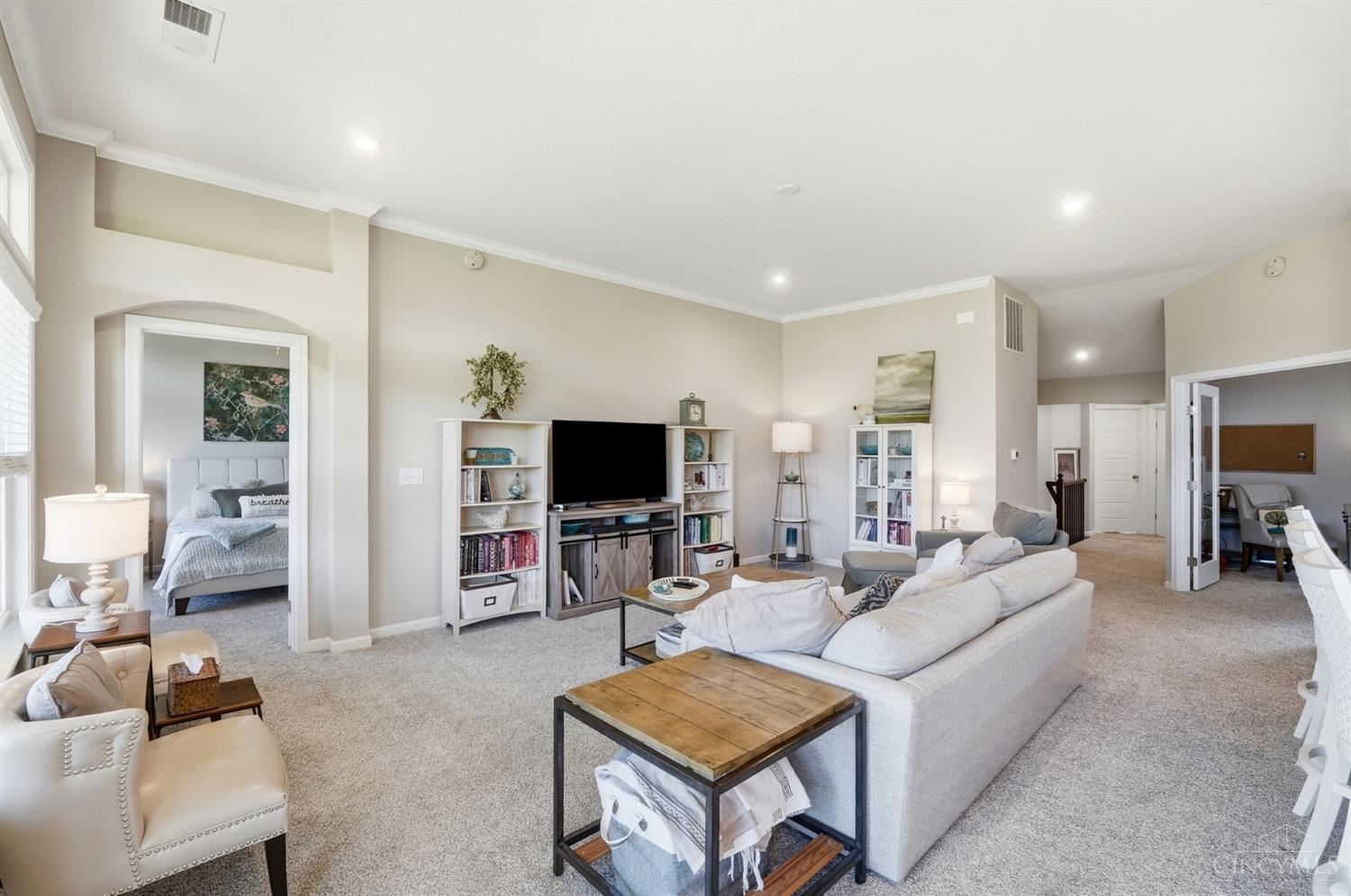 4370 Waters Edge Lane, Turtle Creek Twp, OH, 45036 — photo 11