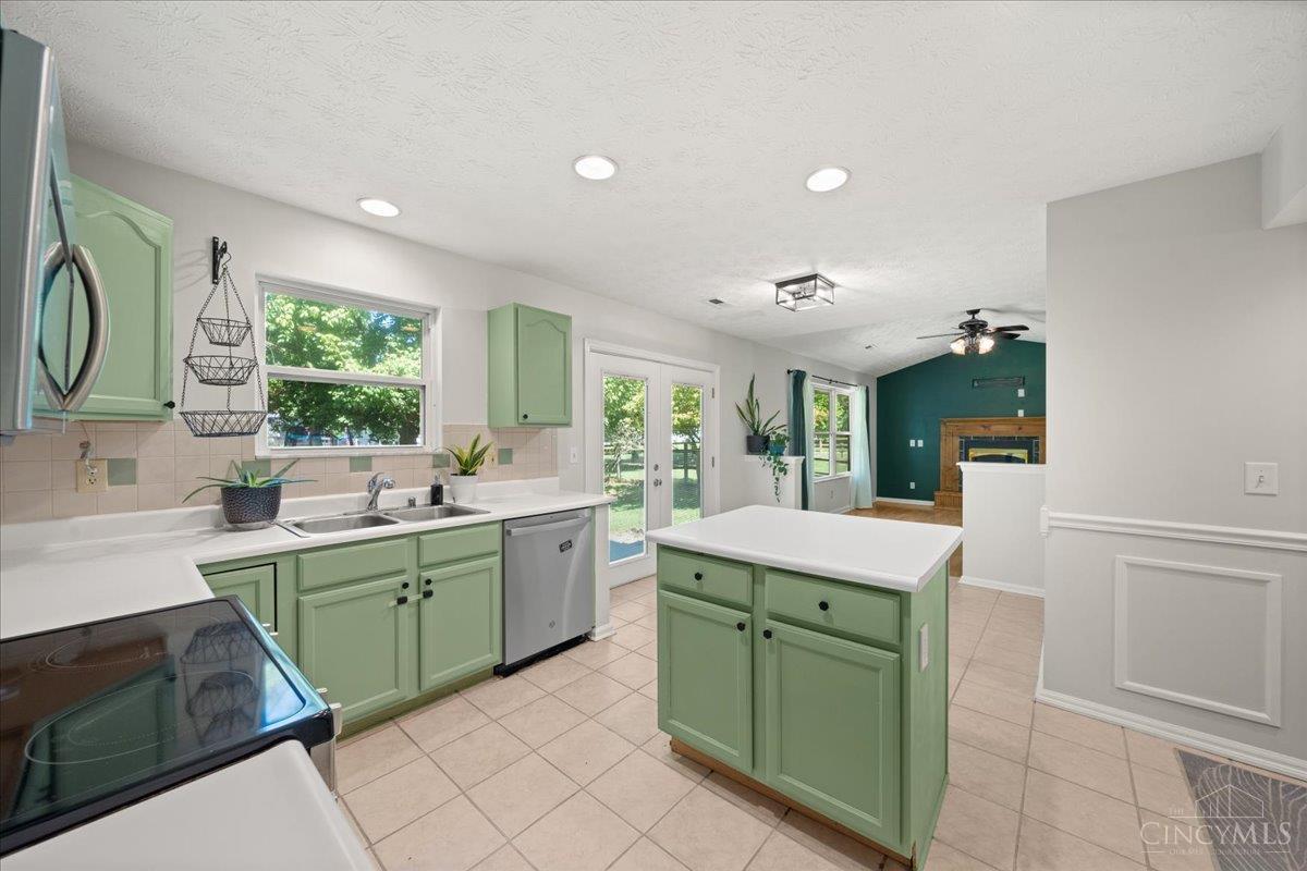 7731 Wilderness Way, Hamilton Twp, OH, 45039 — photo 10