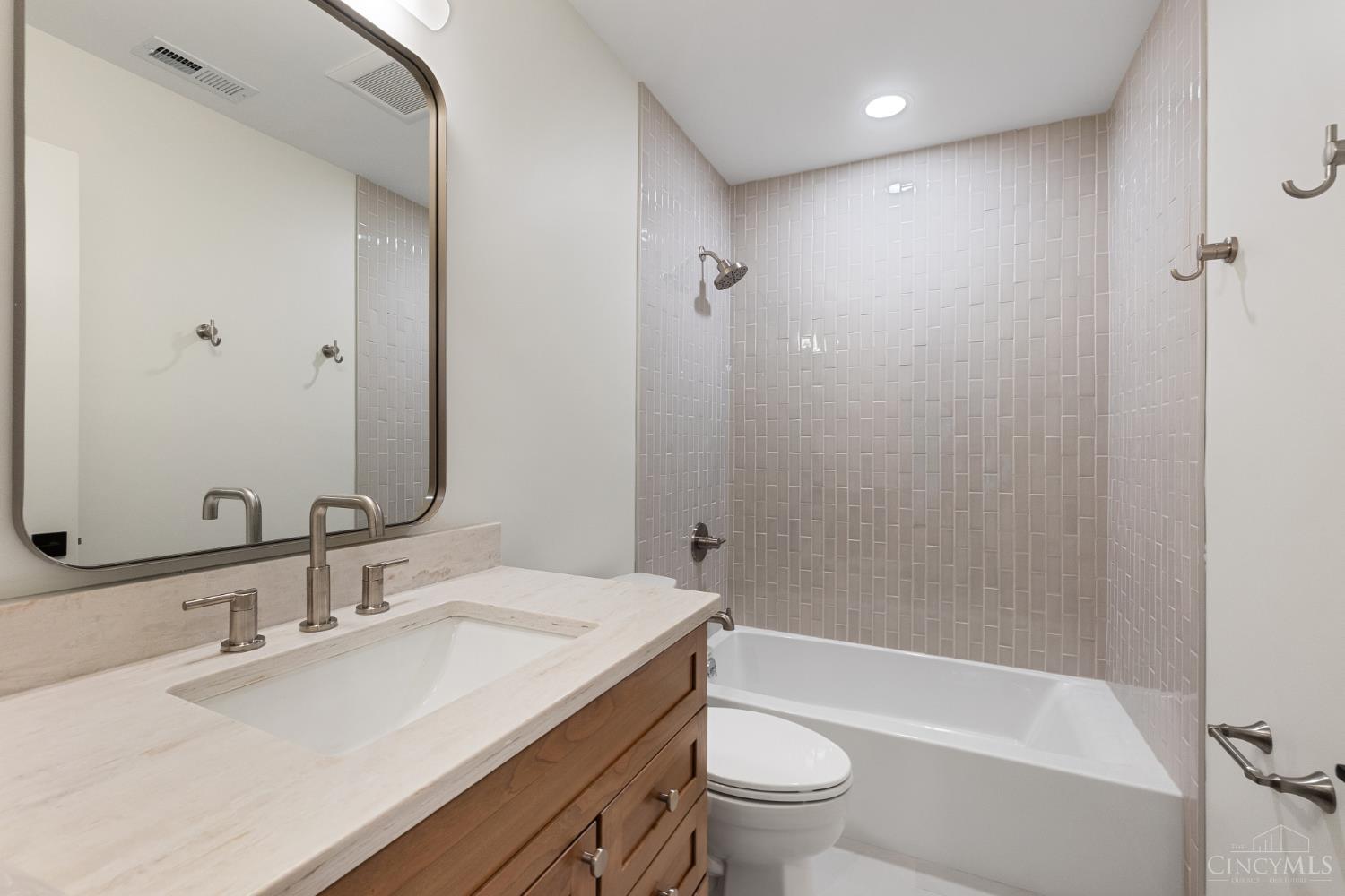 9004 Old Creek Trail, Montgomery, OH, 45249 — photo 67