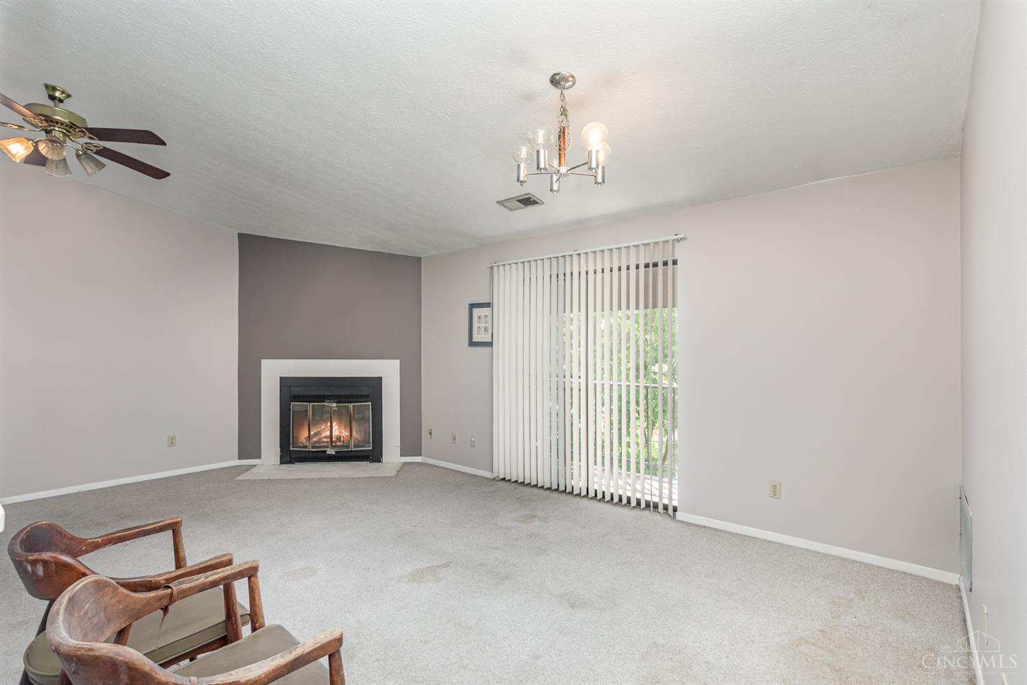 518 Riddle Road #12, Cincinnati, OH, 45220 — photo 4