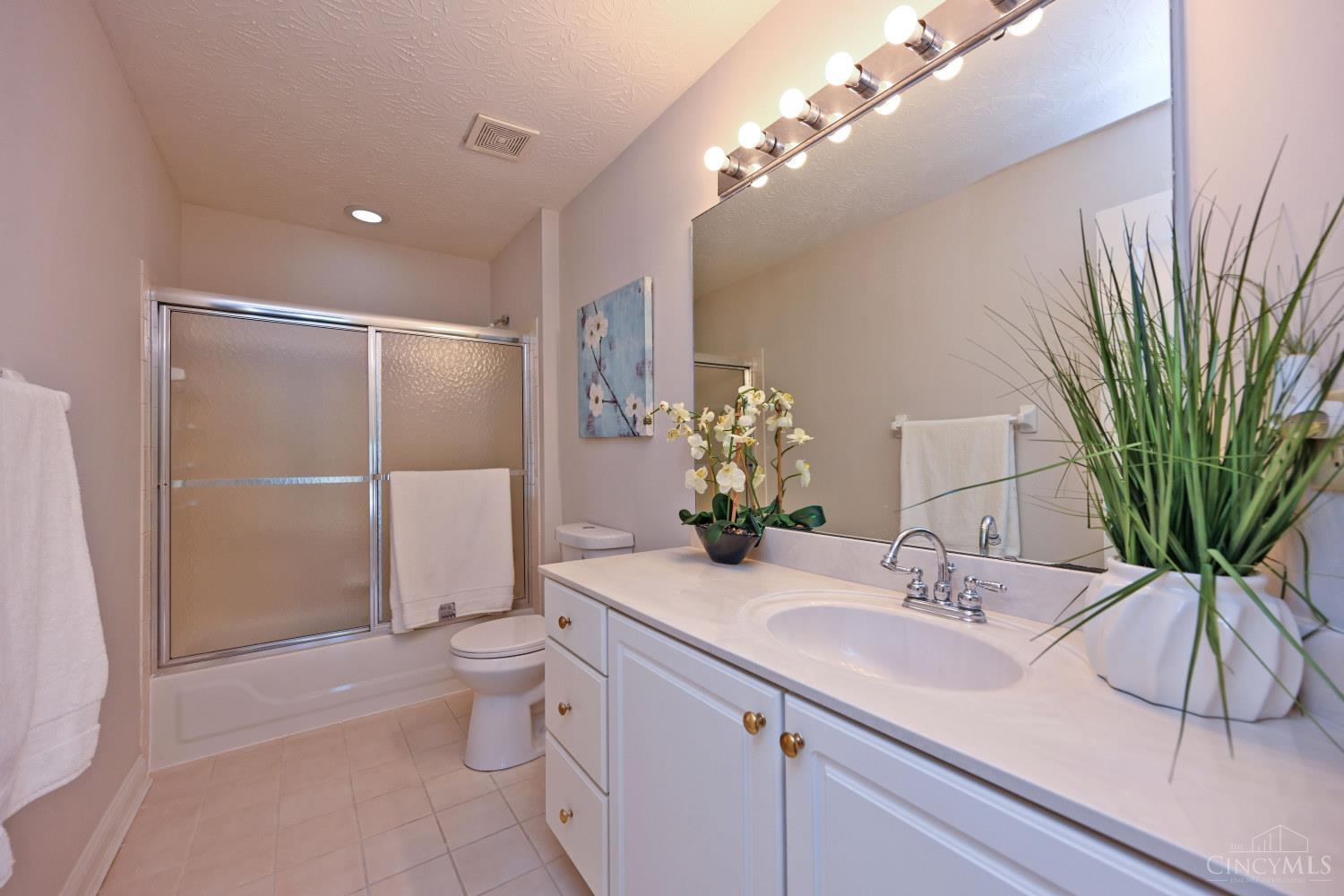 8552 Deerway Drive, Sycamore Twp, OH, 45236 — photo 43
