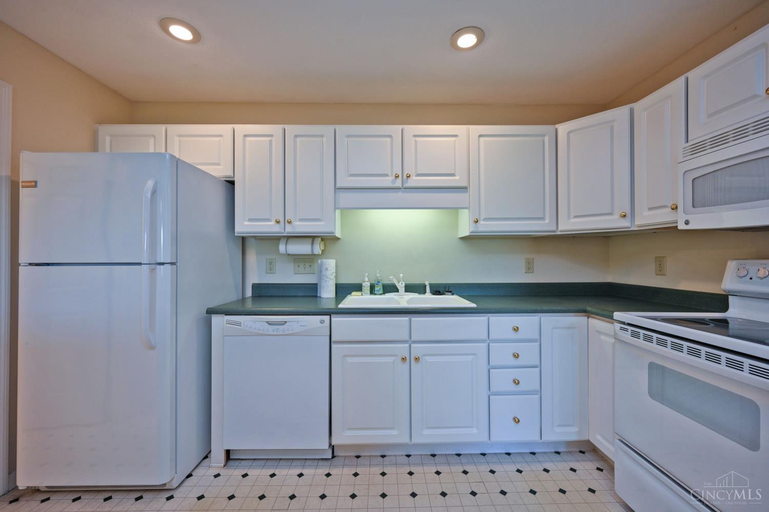 4941 Arbor Woods Court #308, Green Twp, OH, 45248 — photo 8