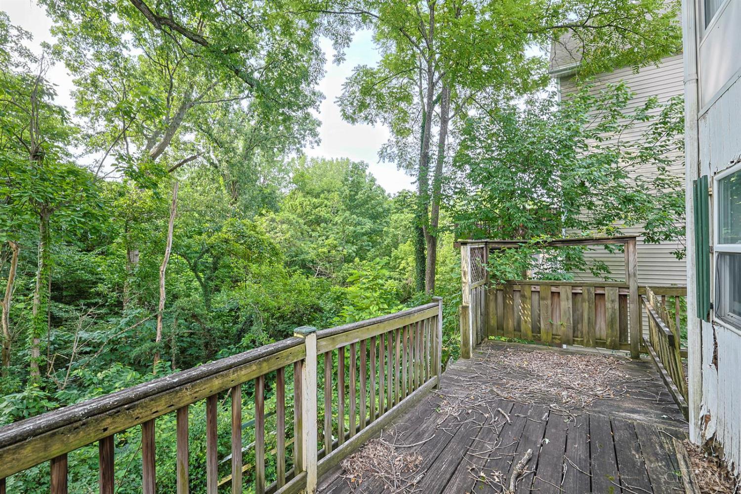 558 Missouri Avenue, Cincinnati, OH, 45226 — photo 24
